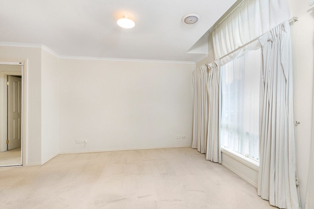 11 Cottinglea Terrace — photo 7 of 9