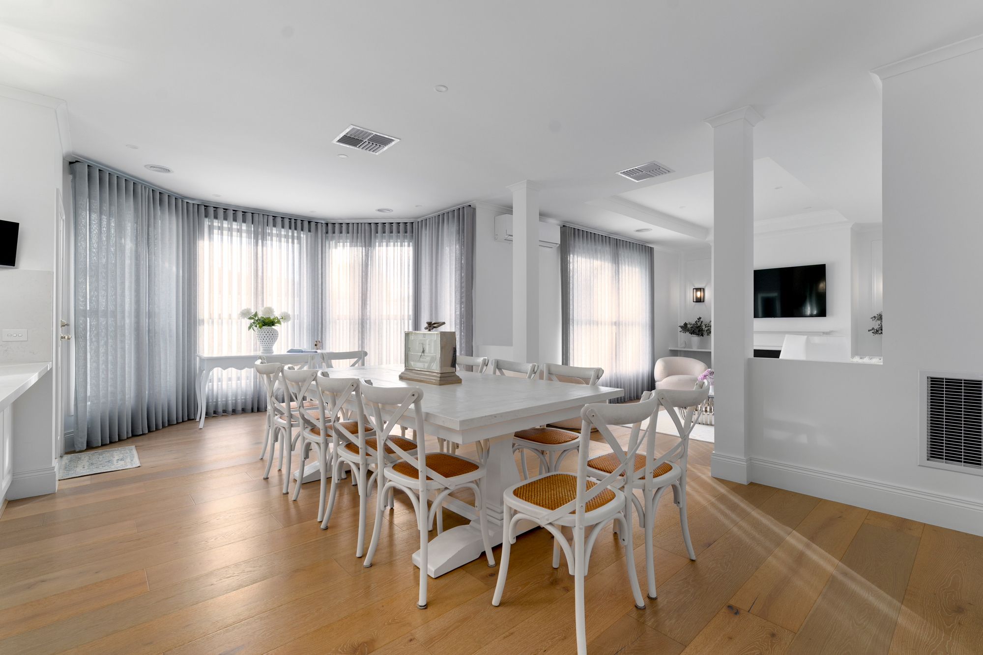 7 Cadogan Place — photo 8 of 28