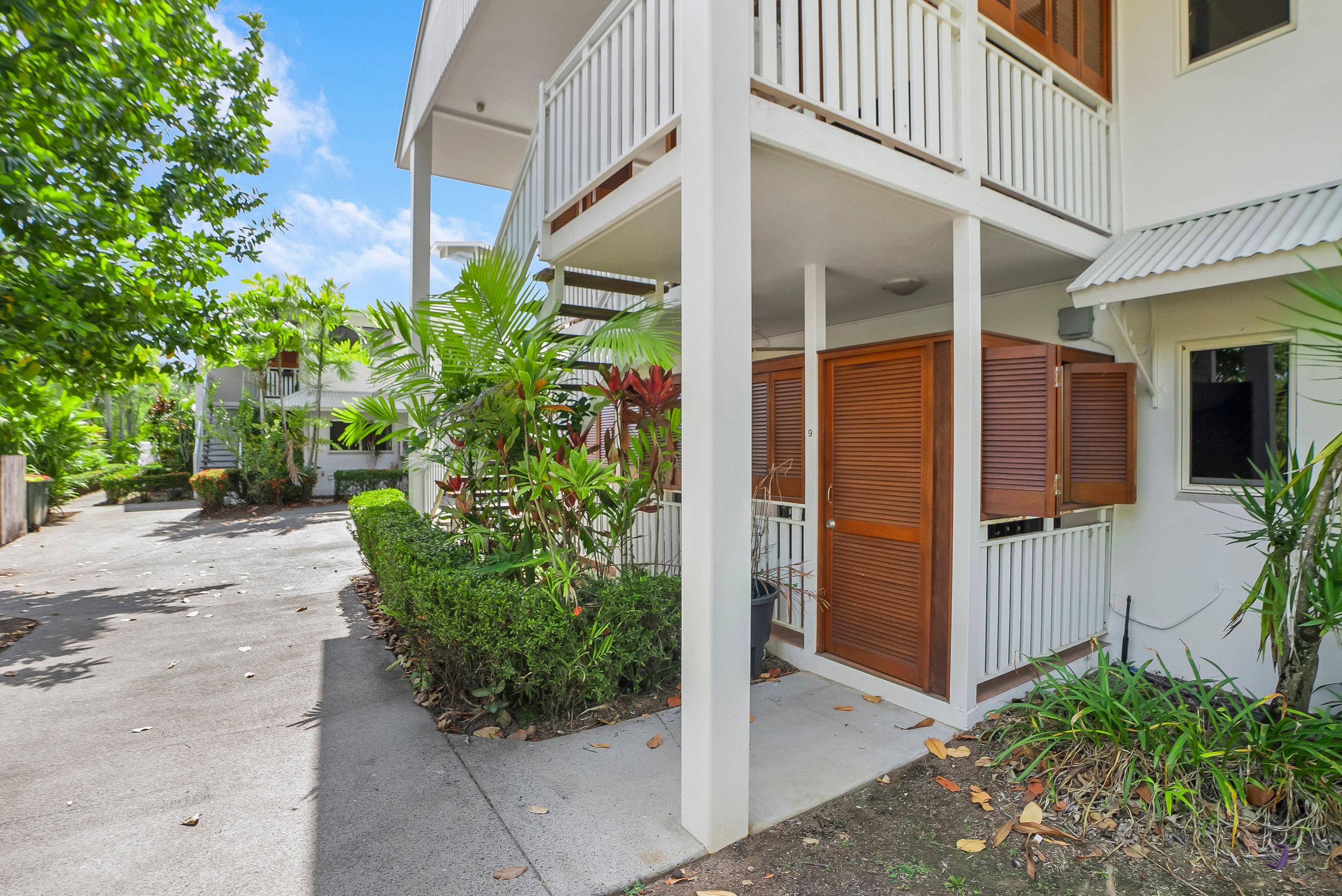 9/5 Lily Street, Cairns North, QLD 4870