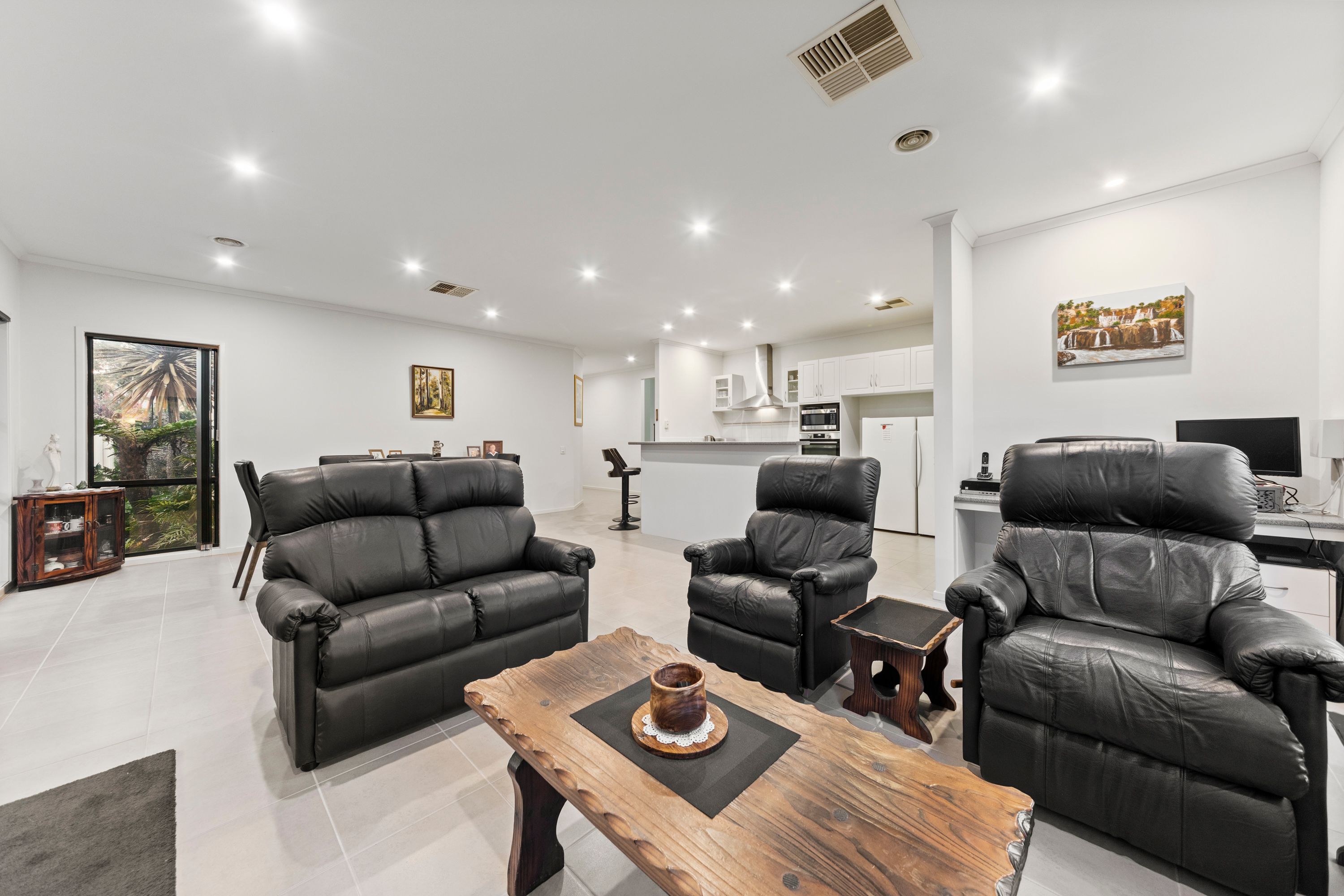 14 Dennis Avenue — photo 19 of 30