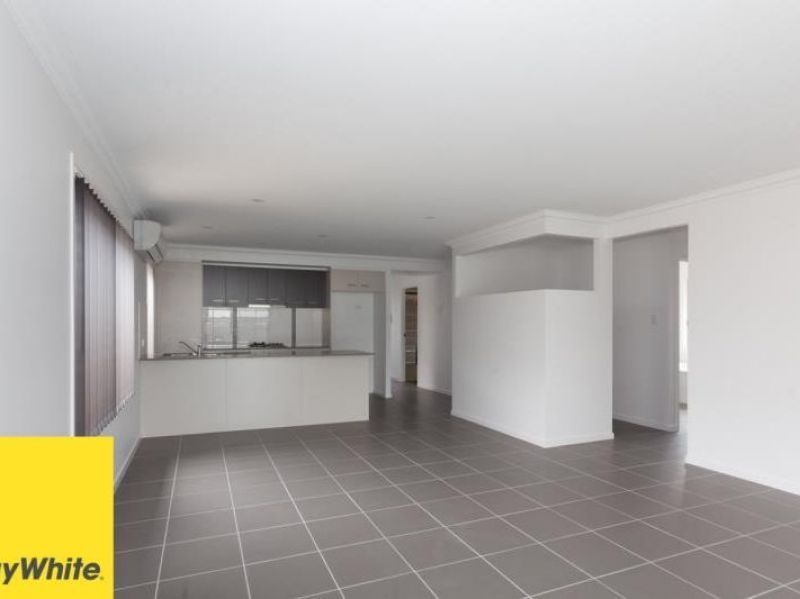 54 Ellabay Crescent, Redland Bay, QLD 4165