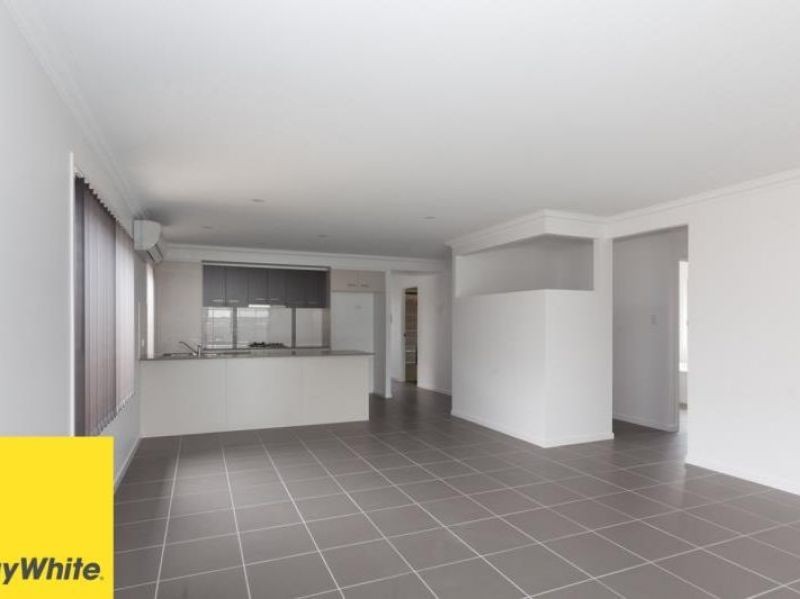 54 Ellabay Crescent, Redland Bay, QLD 4165