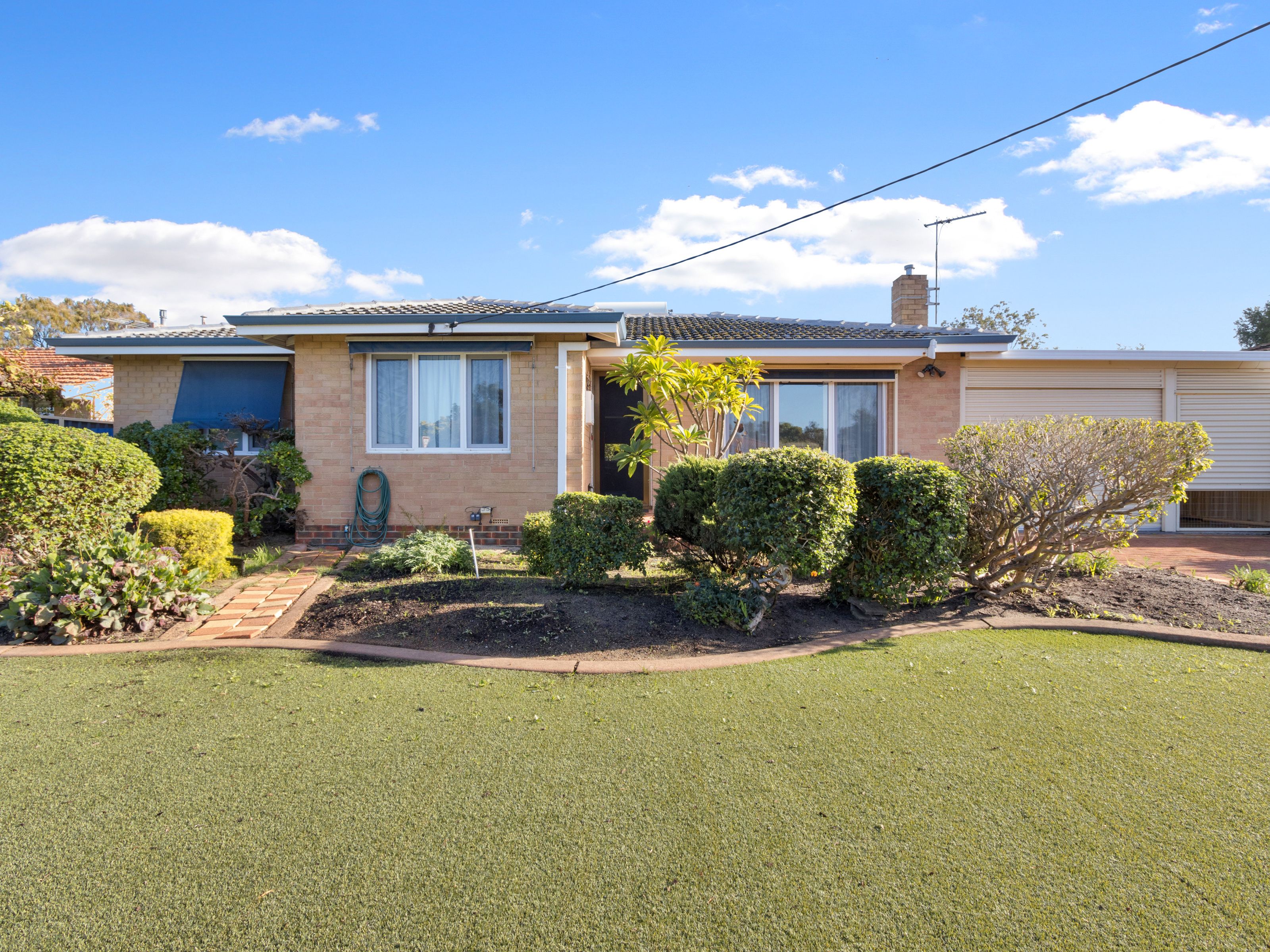98 Dulwich Street, Beckenham, WA 6107