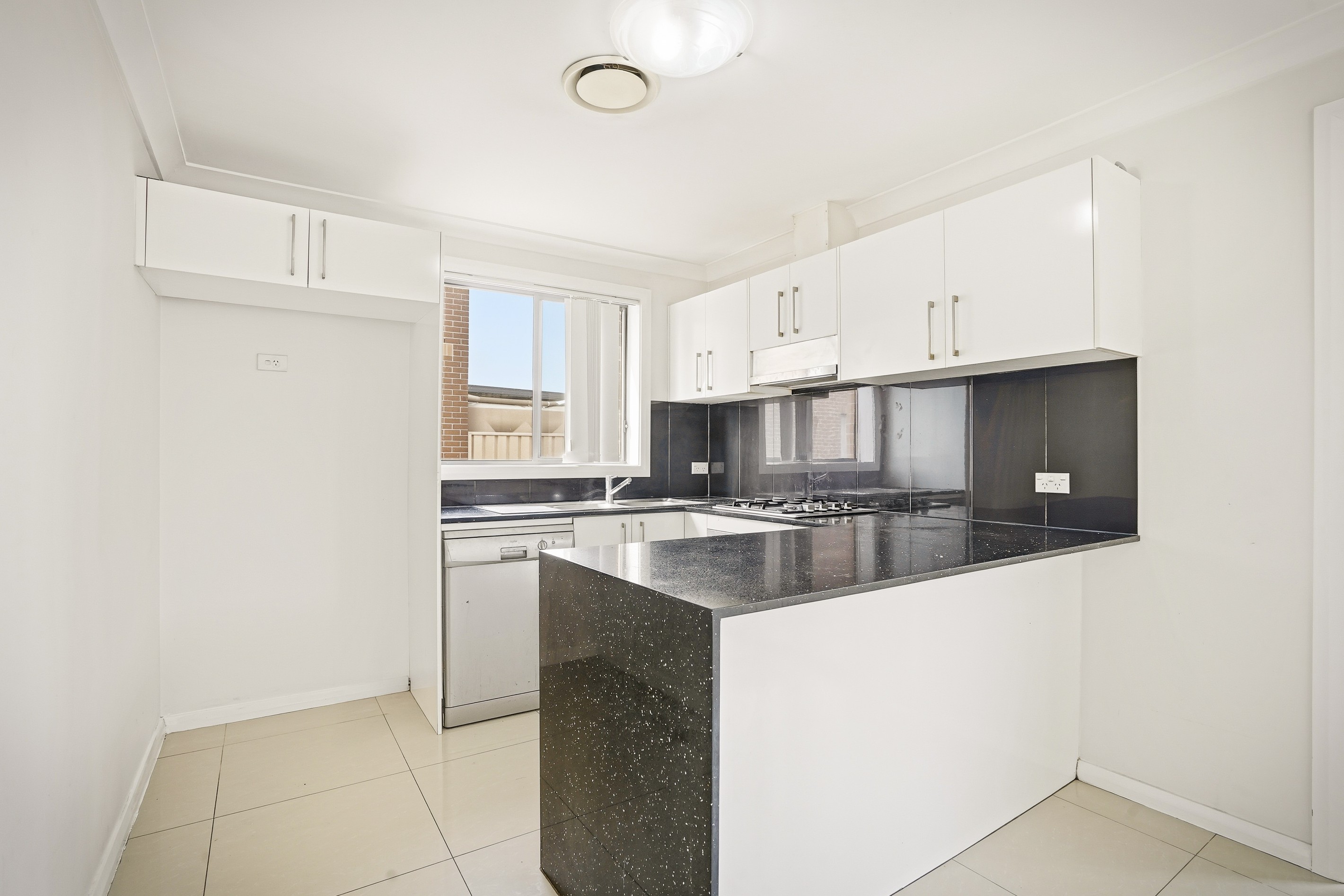 10/122-124 Hartington Street, Rooty Hill, NSW 2766
