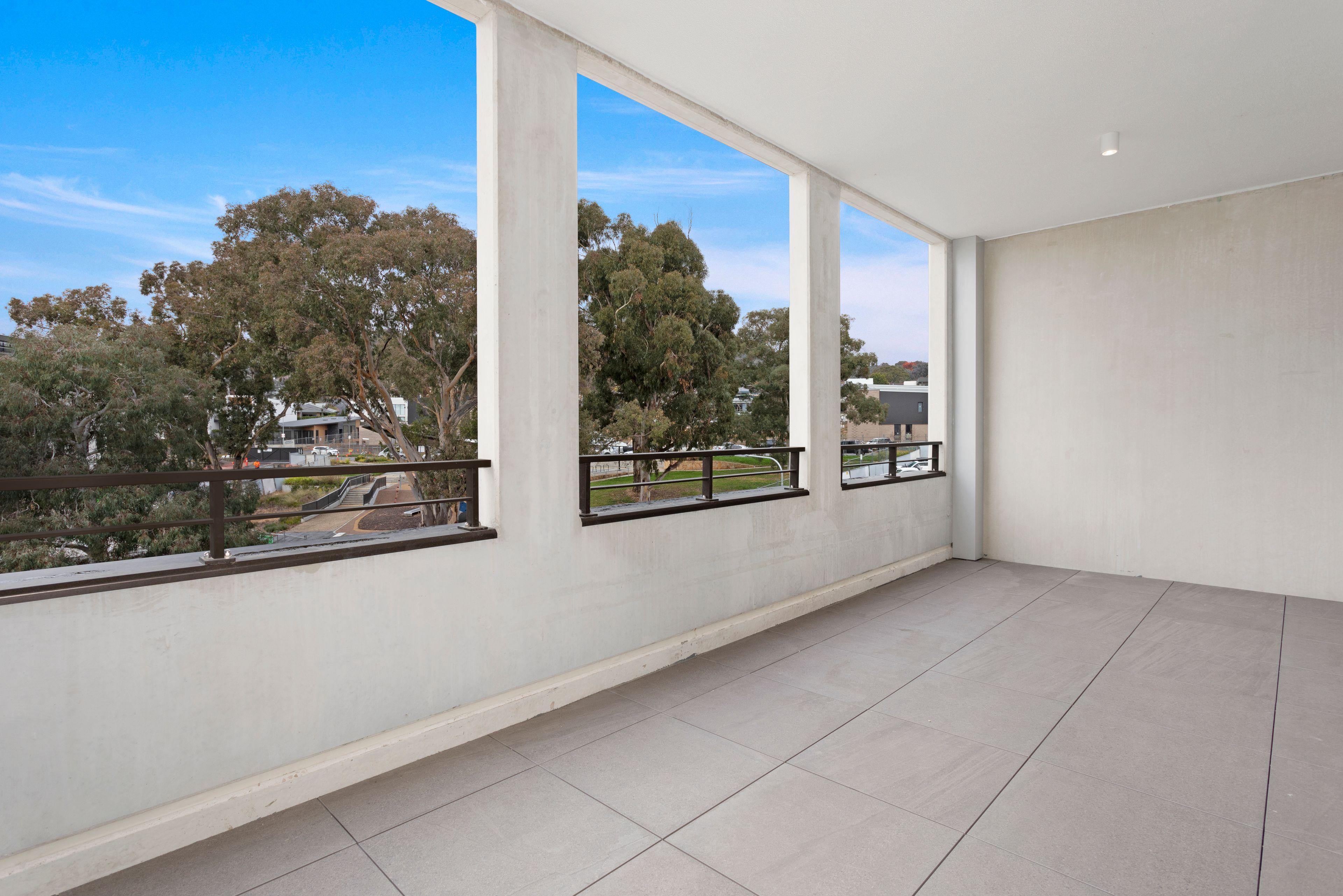 9/4 Lady Nelson Place — photo 9 of 17