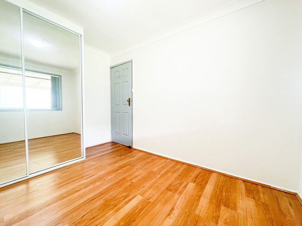 4 Knighton Place, South Penrith, NSW