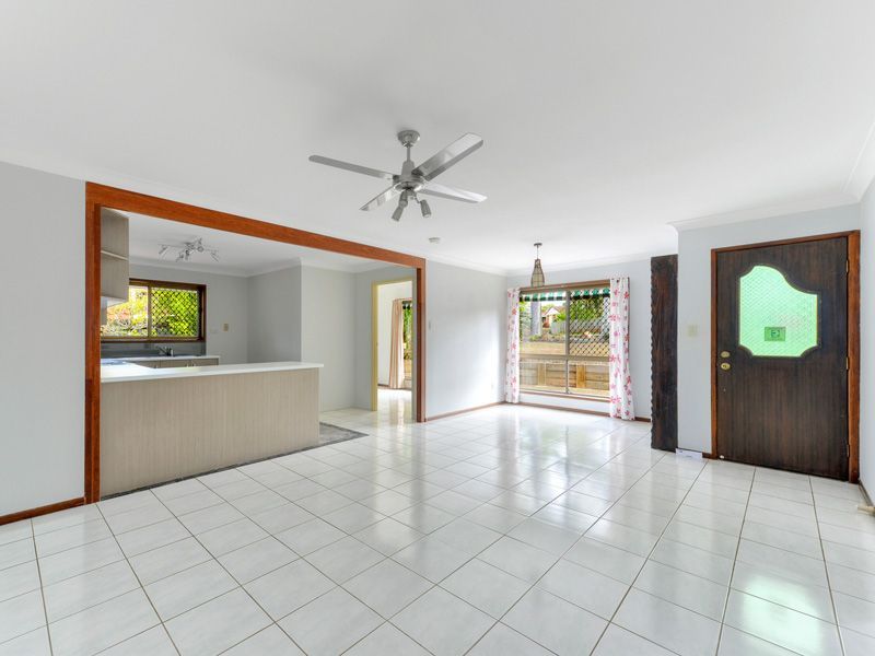 18 Colvillea Street, Eight Mile Plains, QLD 4113