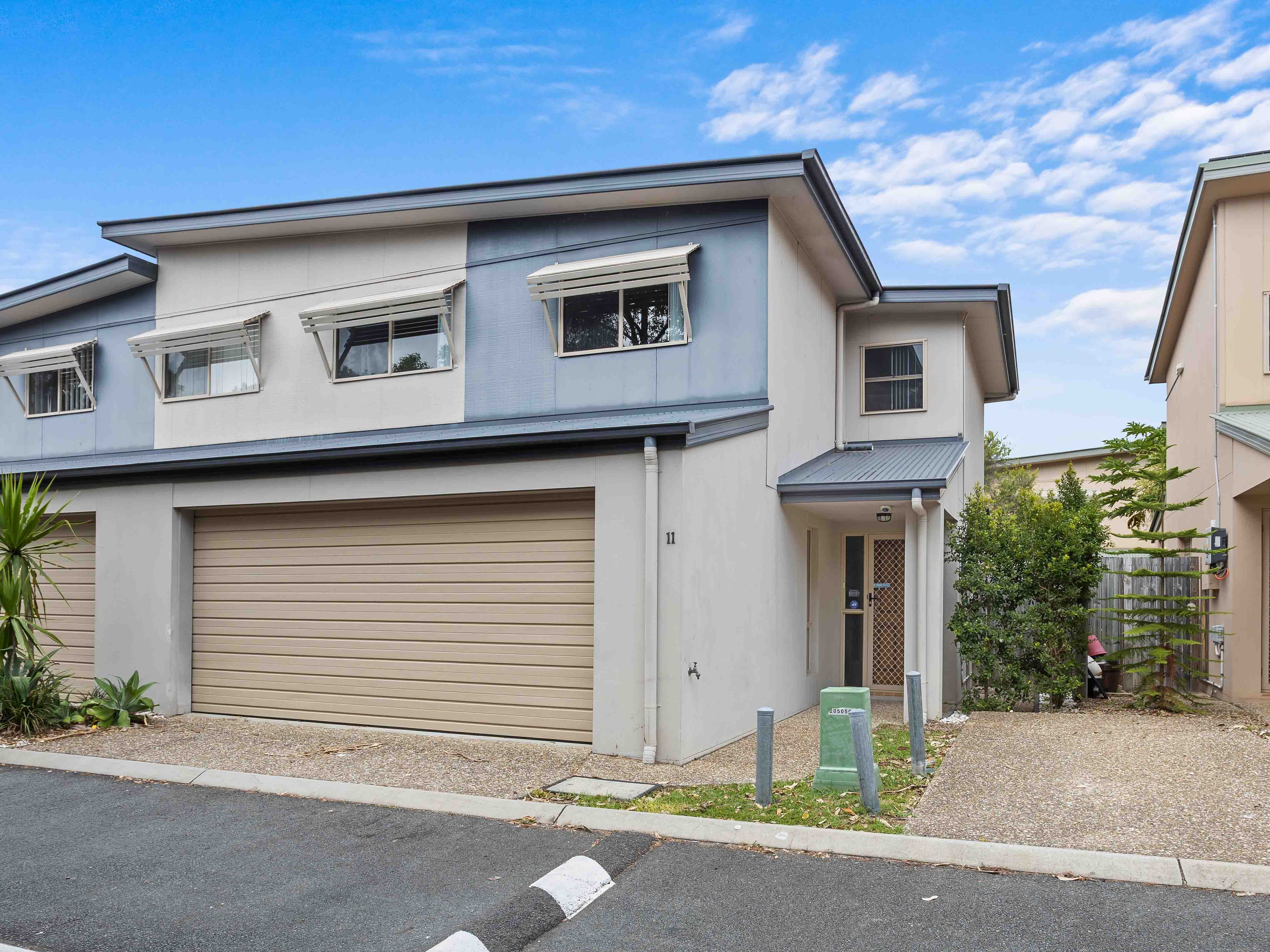 11/2 Weir Drive — photo from Ray White Coomera