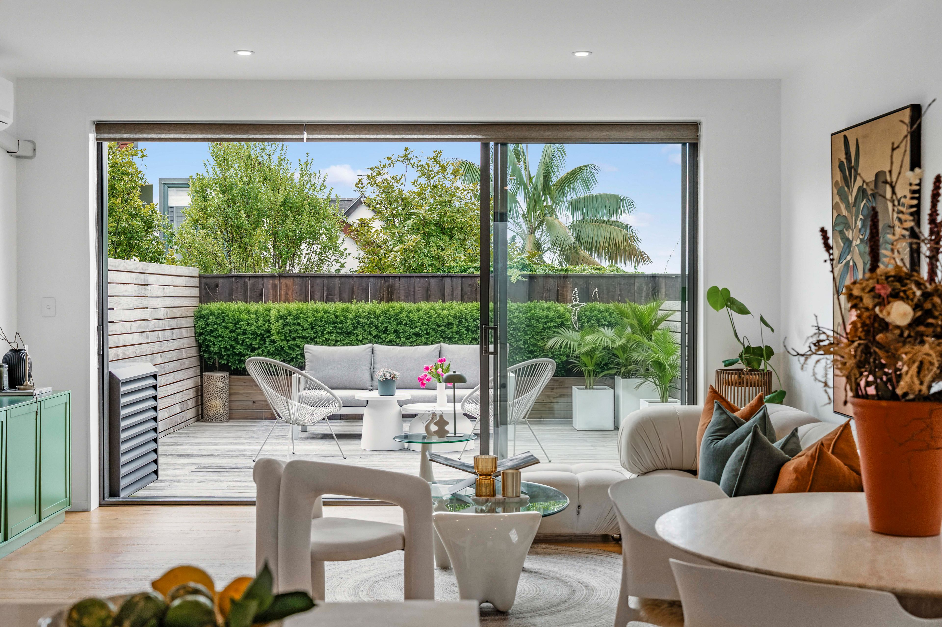 17/37 St Vincent Avenue, Remuera