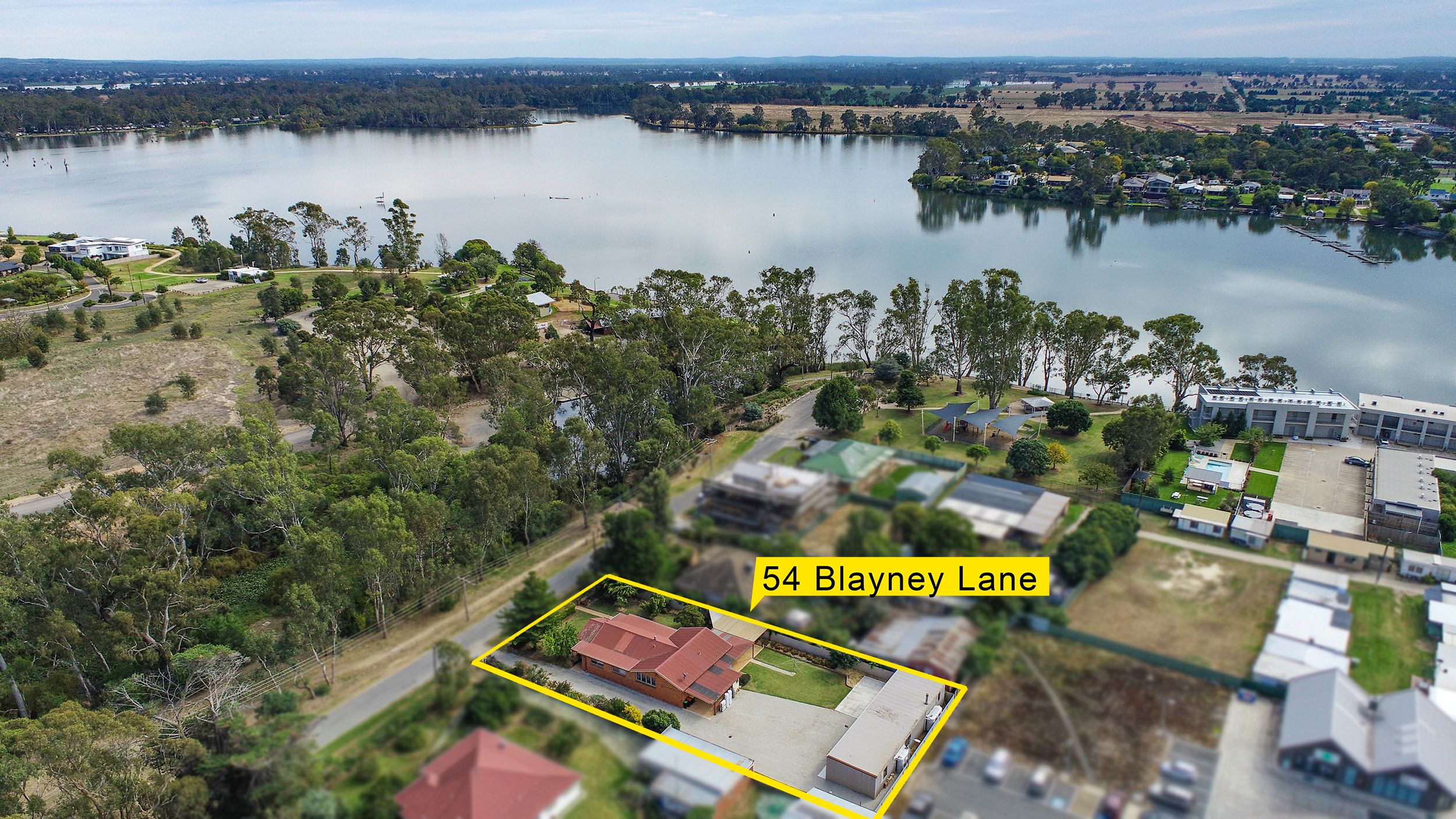Ray White Nagambie