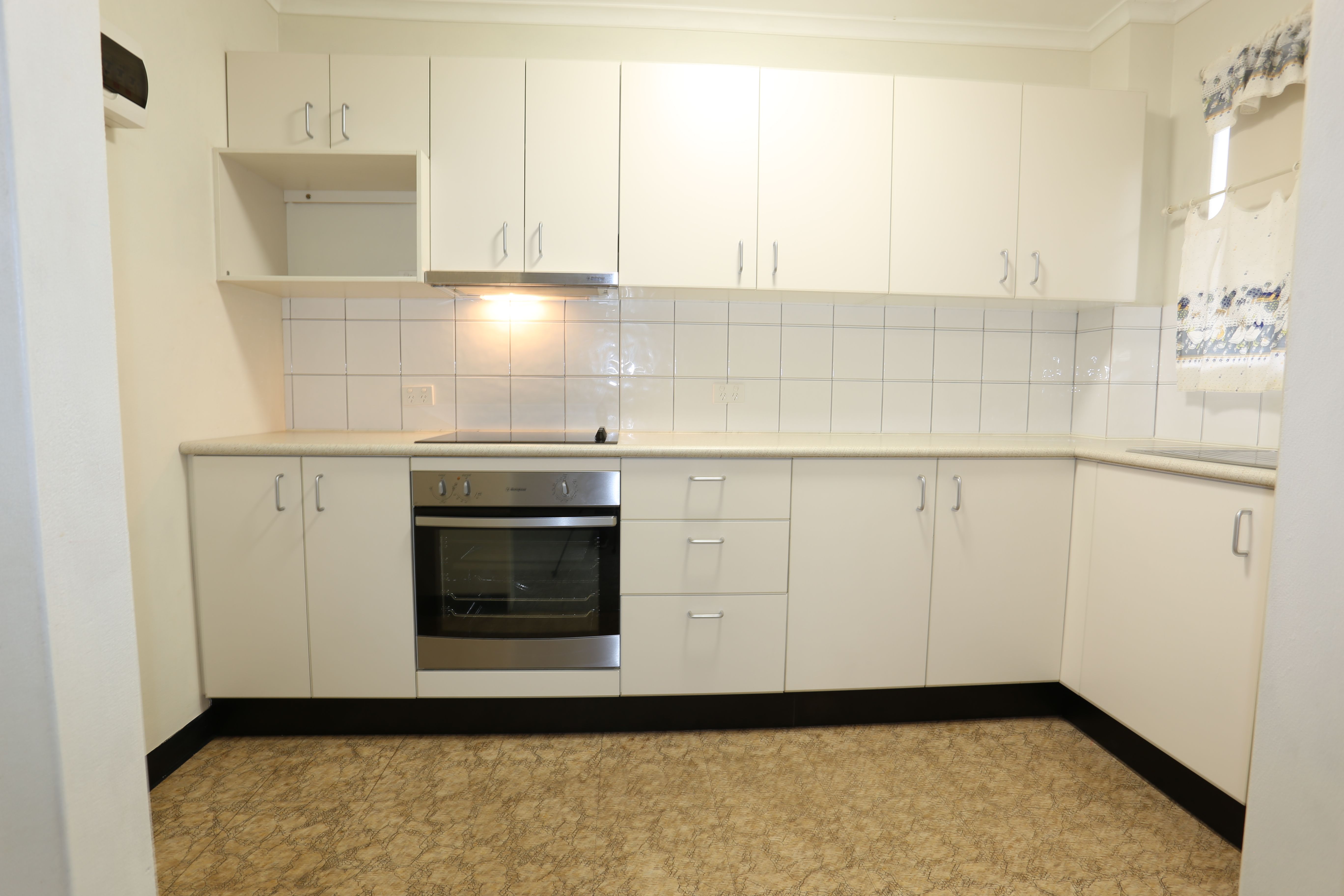 2F/9-19 York Road, Jamisontown, NSW 2750