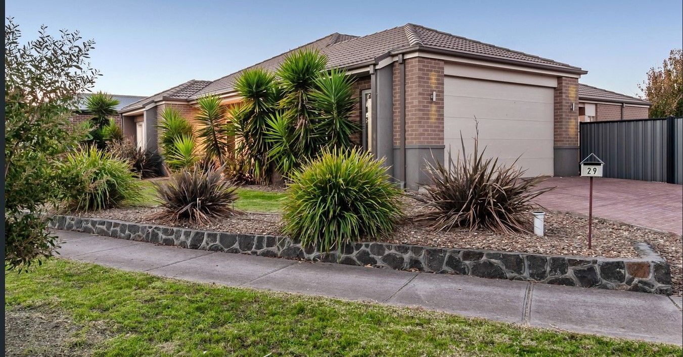29 Highbury Circuit, Craigieburn, VIC 3064