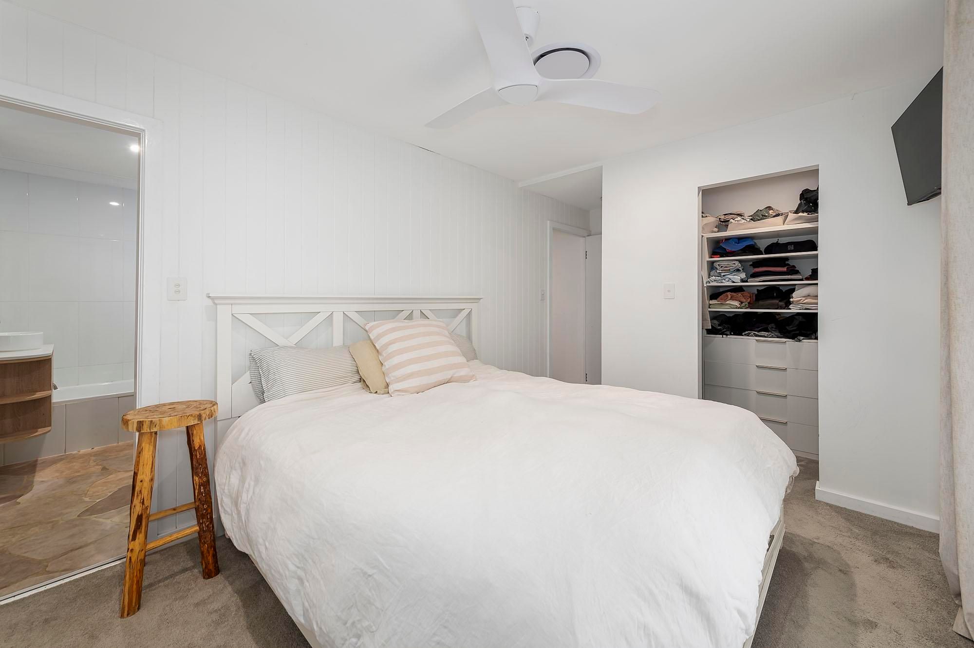 25 Tugun Street — photo 4 of 12