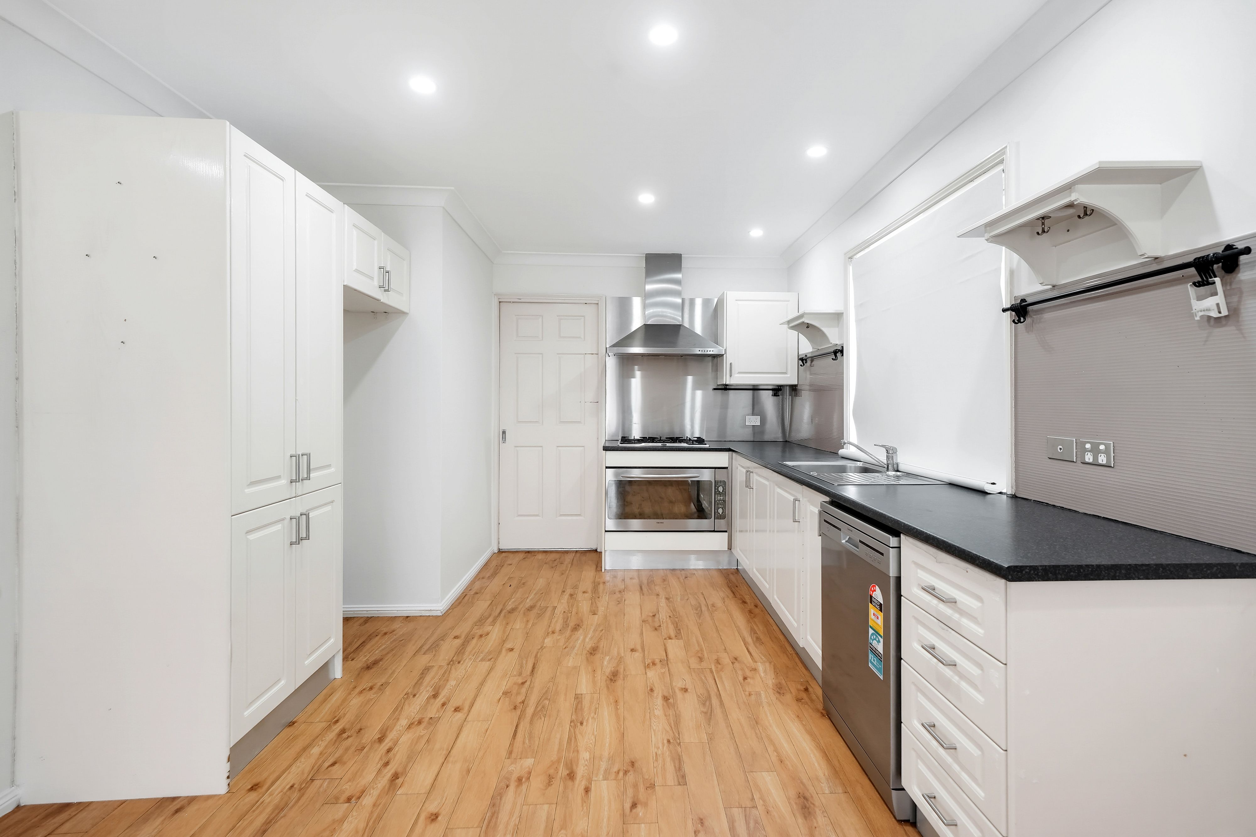 2/134 Oxford Street, Cambridge Park, NSW 2747