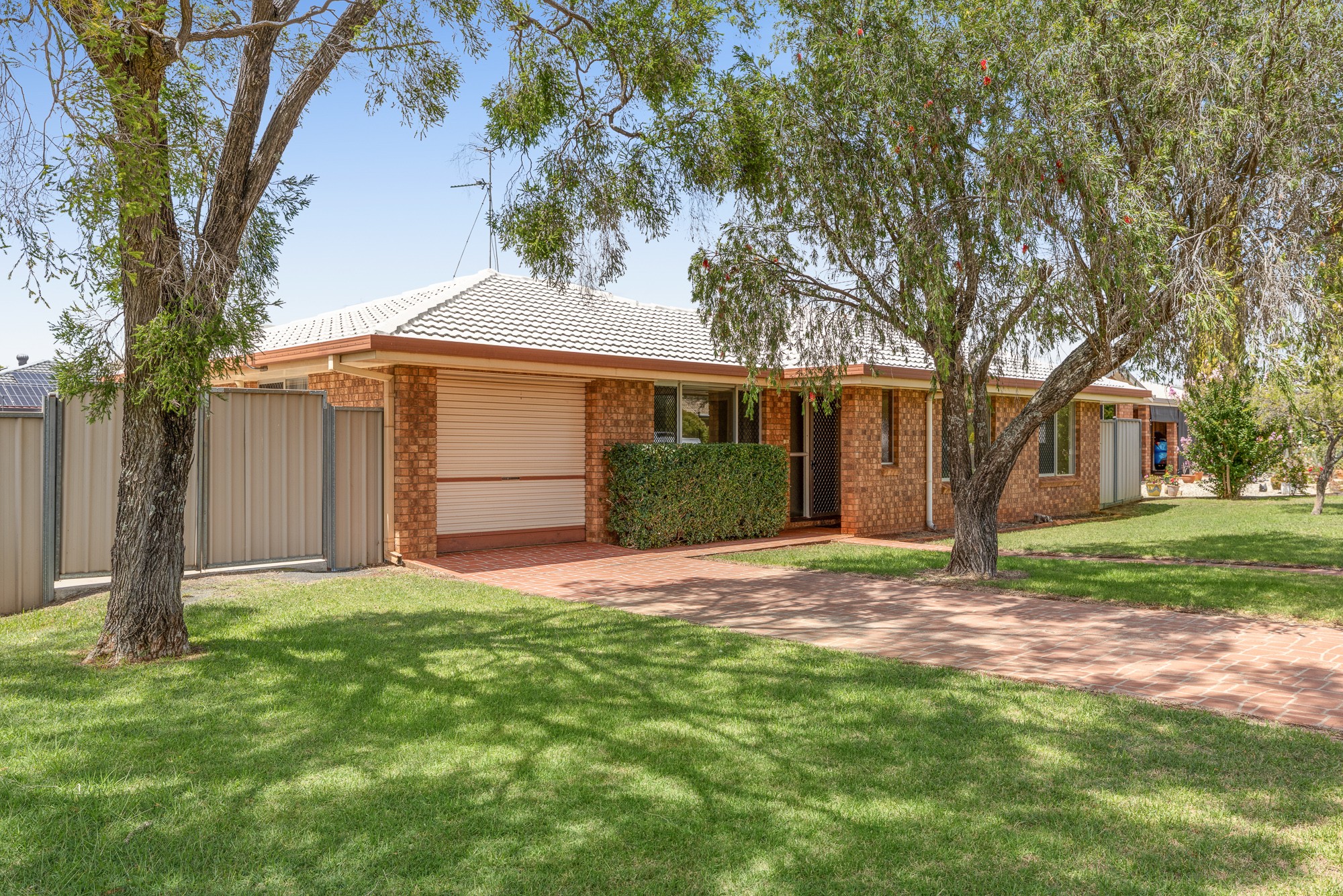 6 Jacinta Court, Wilsonton, QLD 4350