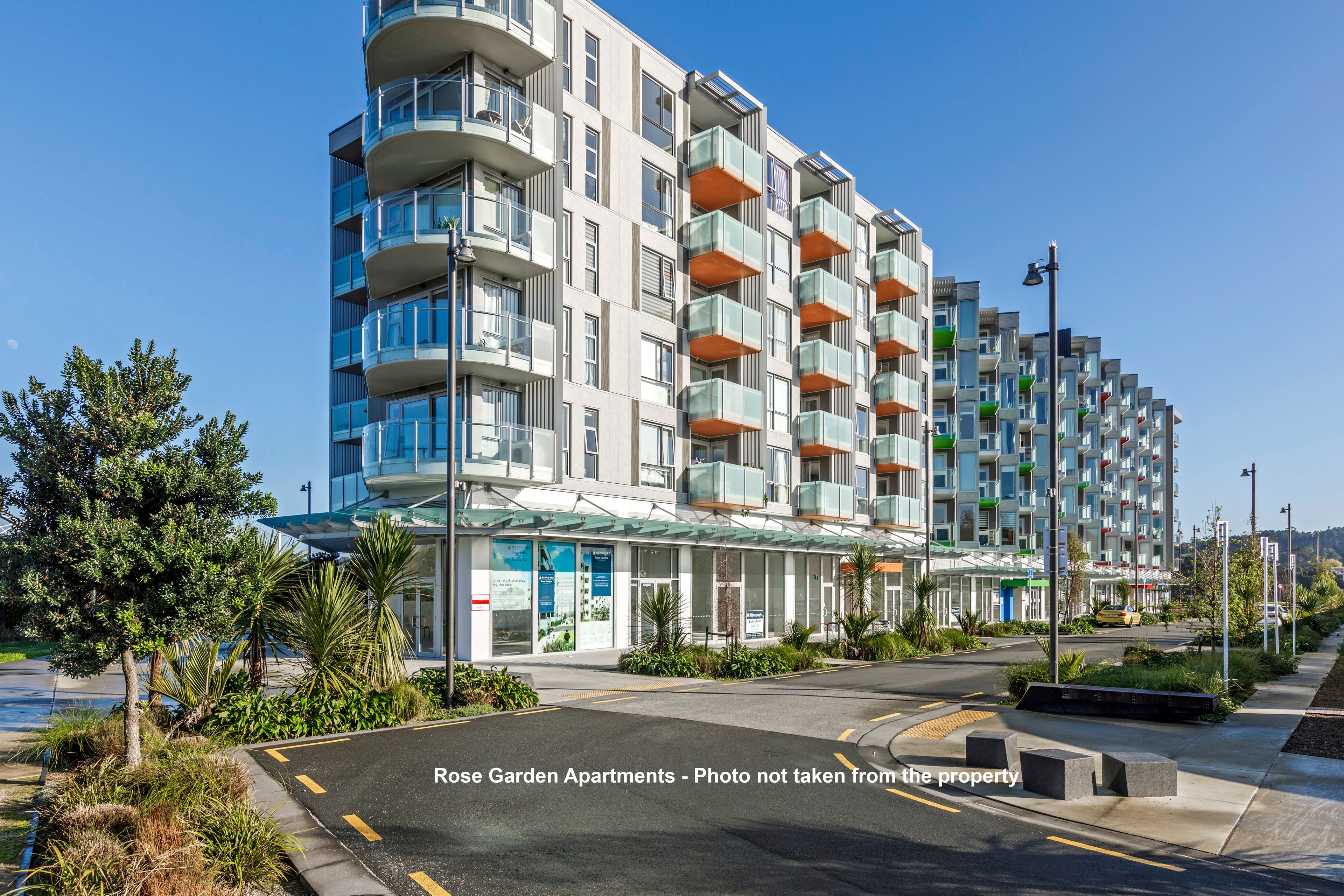 108/1 Rose Garden Lane, Albany, North Shore City