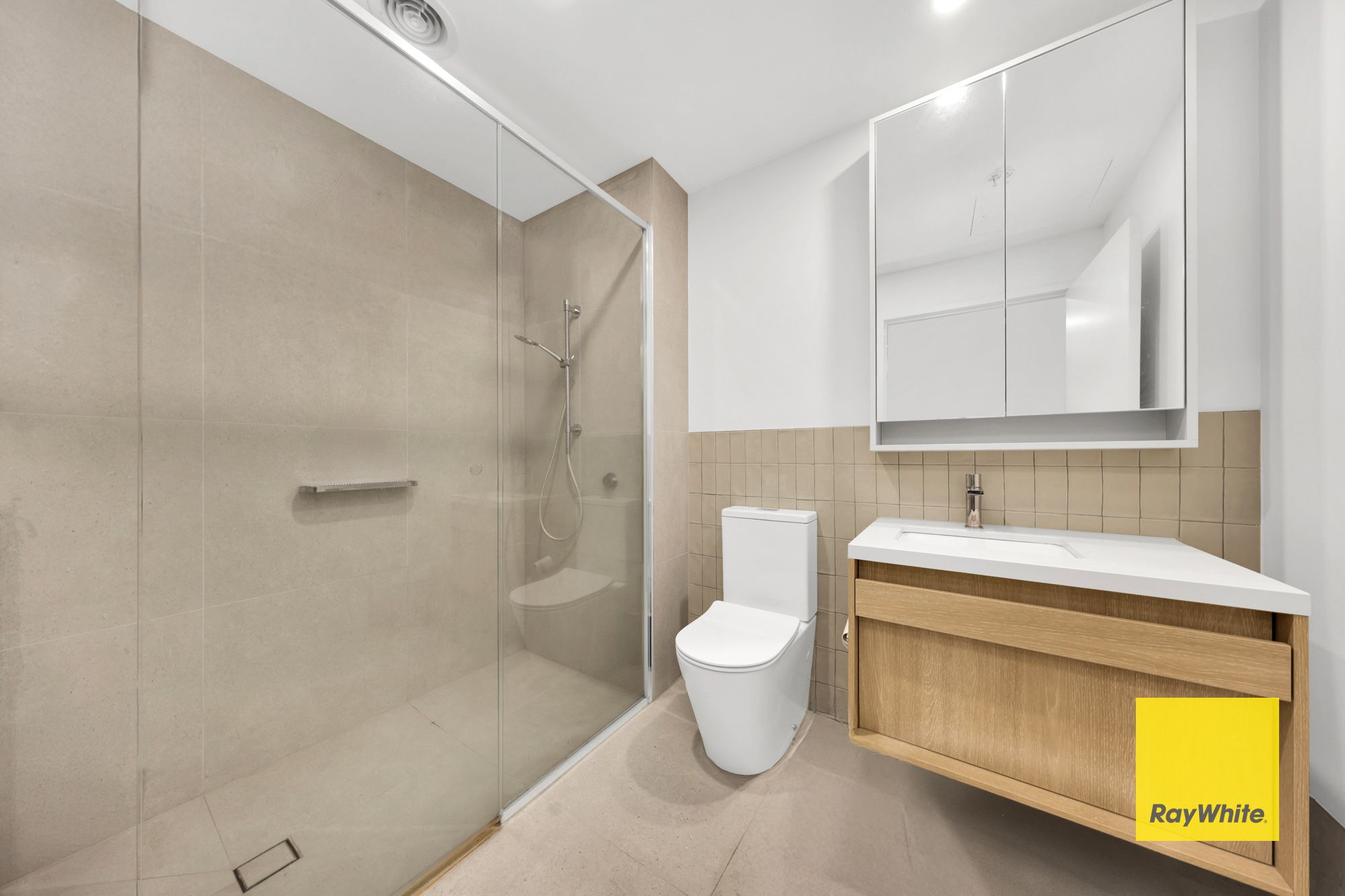 105/380 Bell Street — photo 10 of 15