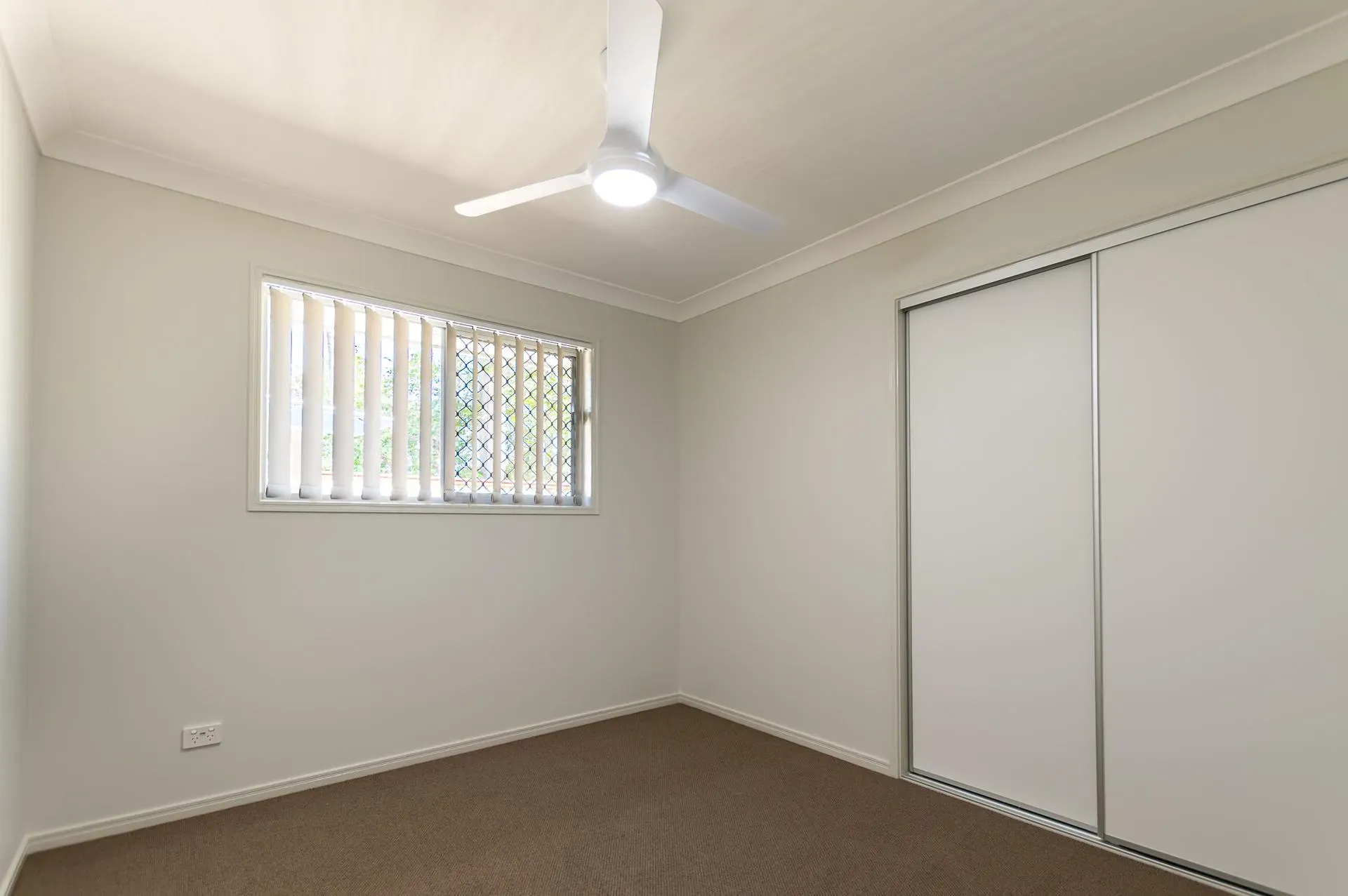 1/55 Blue Gum Drive — photo 7 of 10