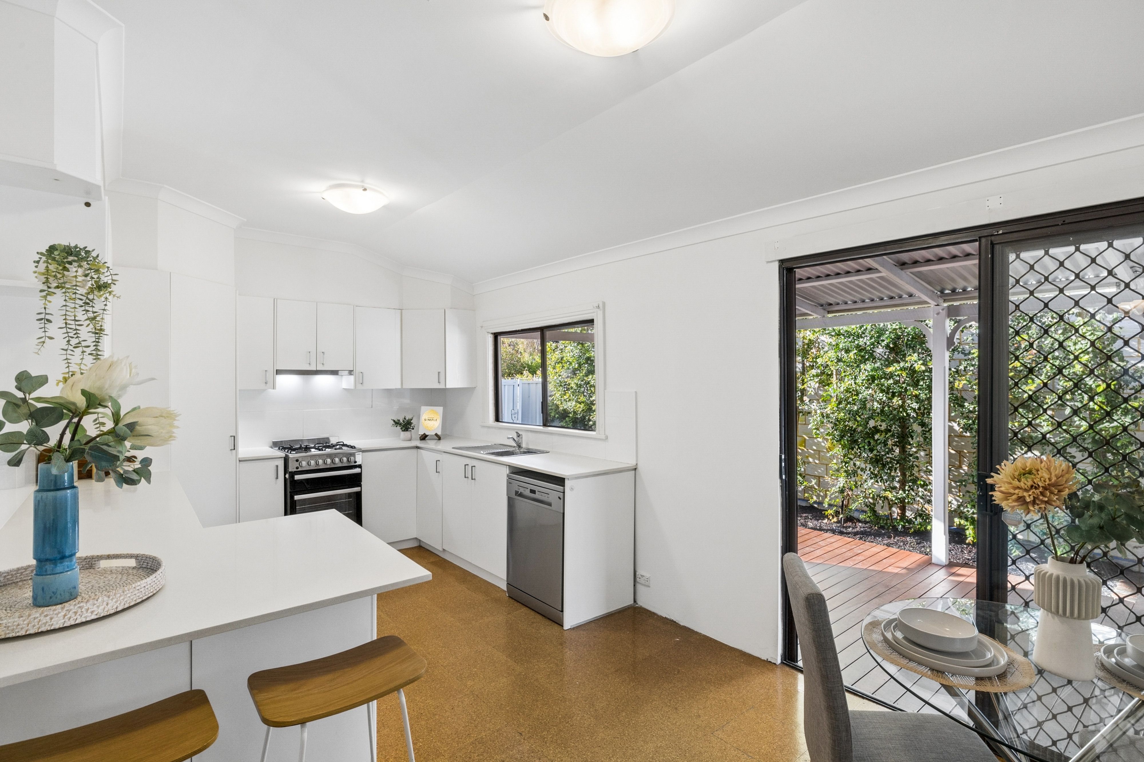 230 Berwick Street — photo 9 of 30