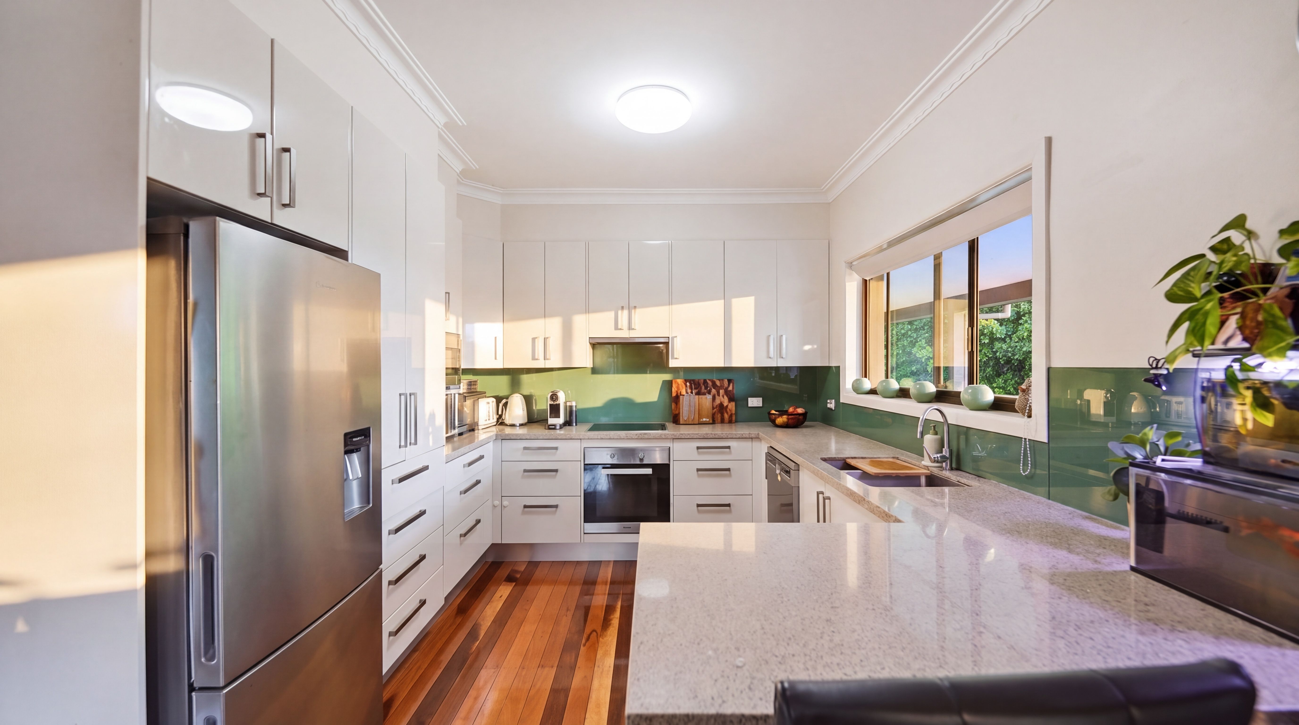 544 Great Marlow Road — photo 9 of 30