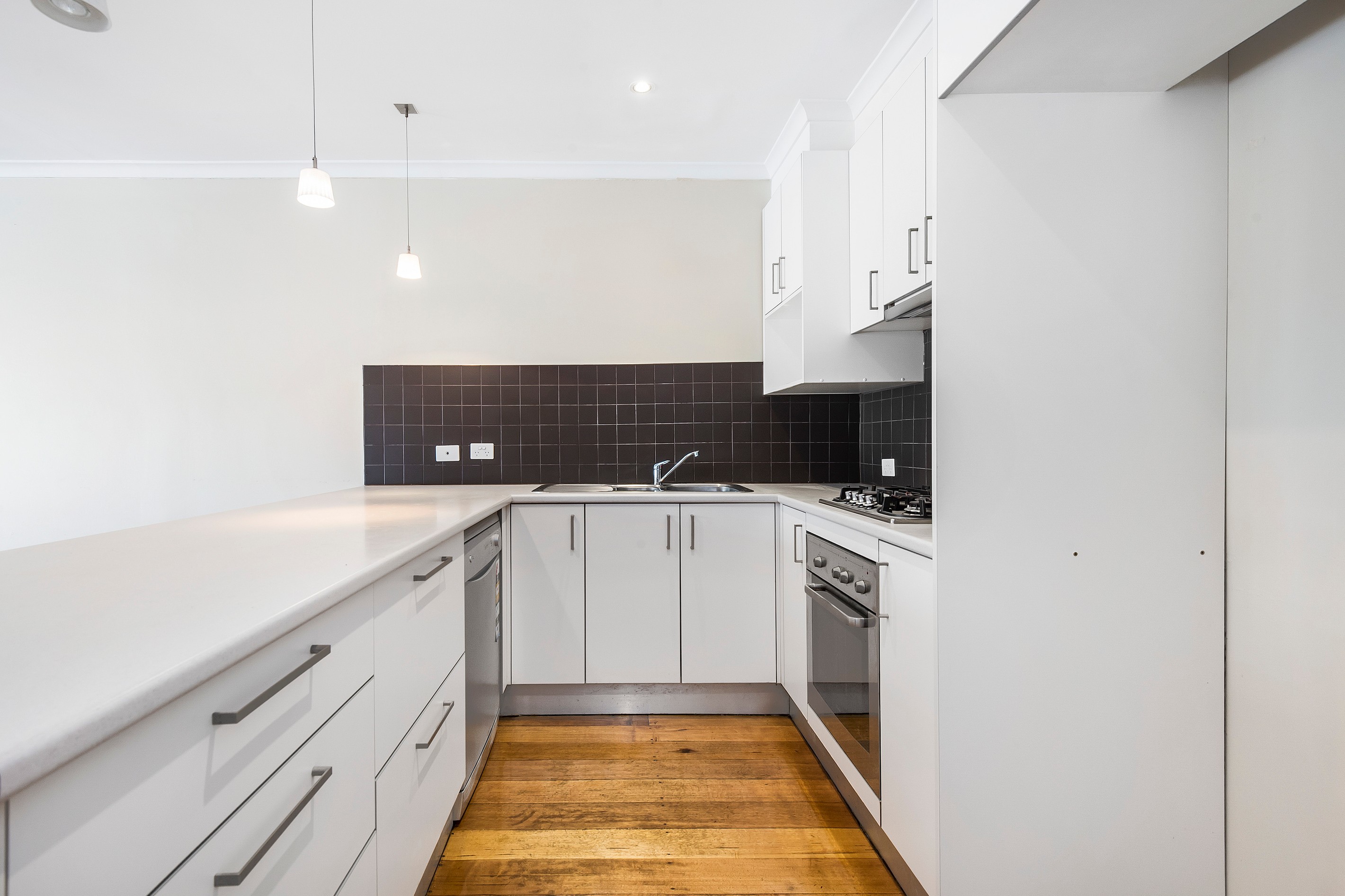2/6 Reid Street, Oakleigh, VIC 3166