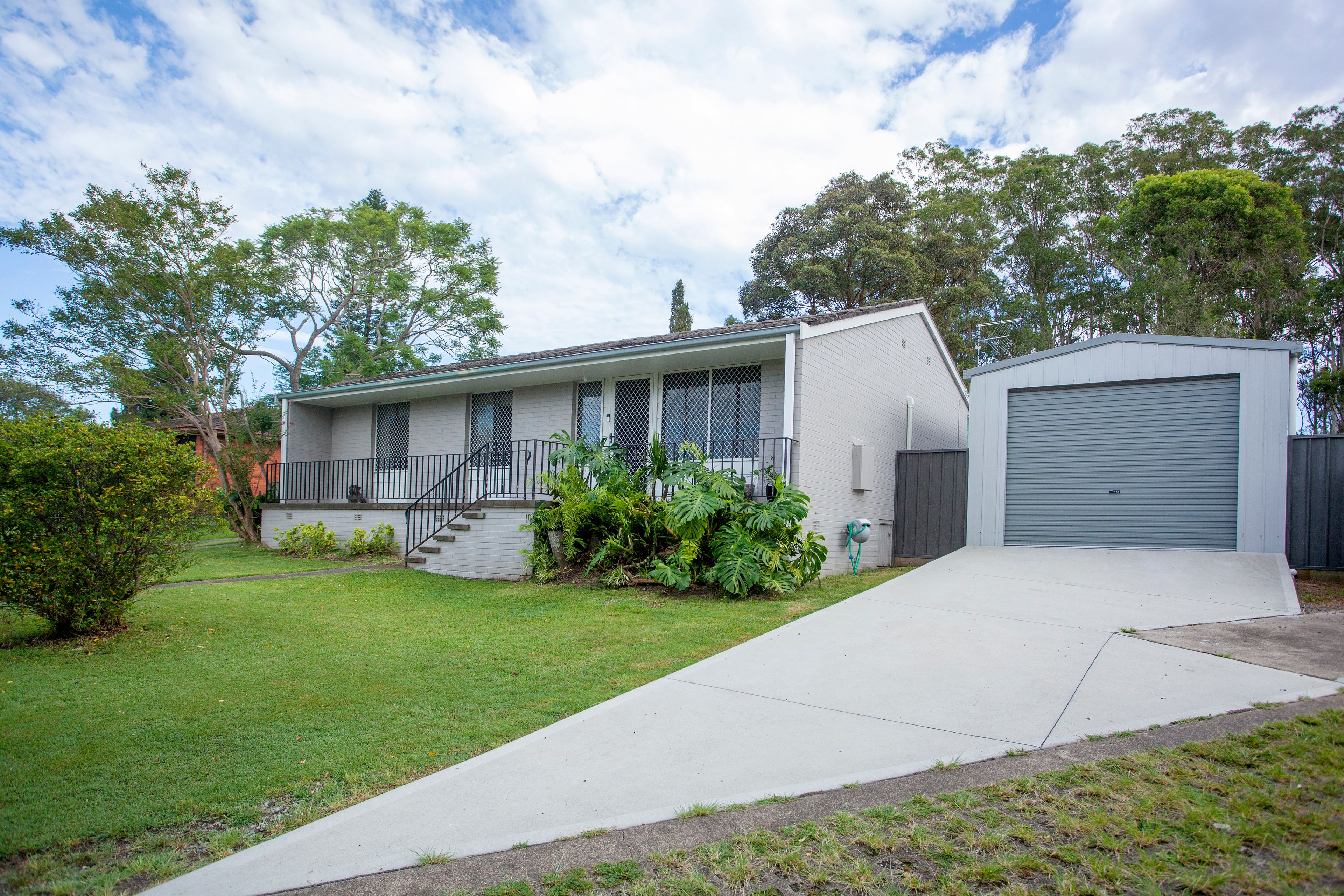 22 Valerie Street, Taree NSW 2430