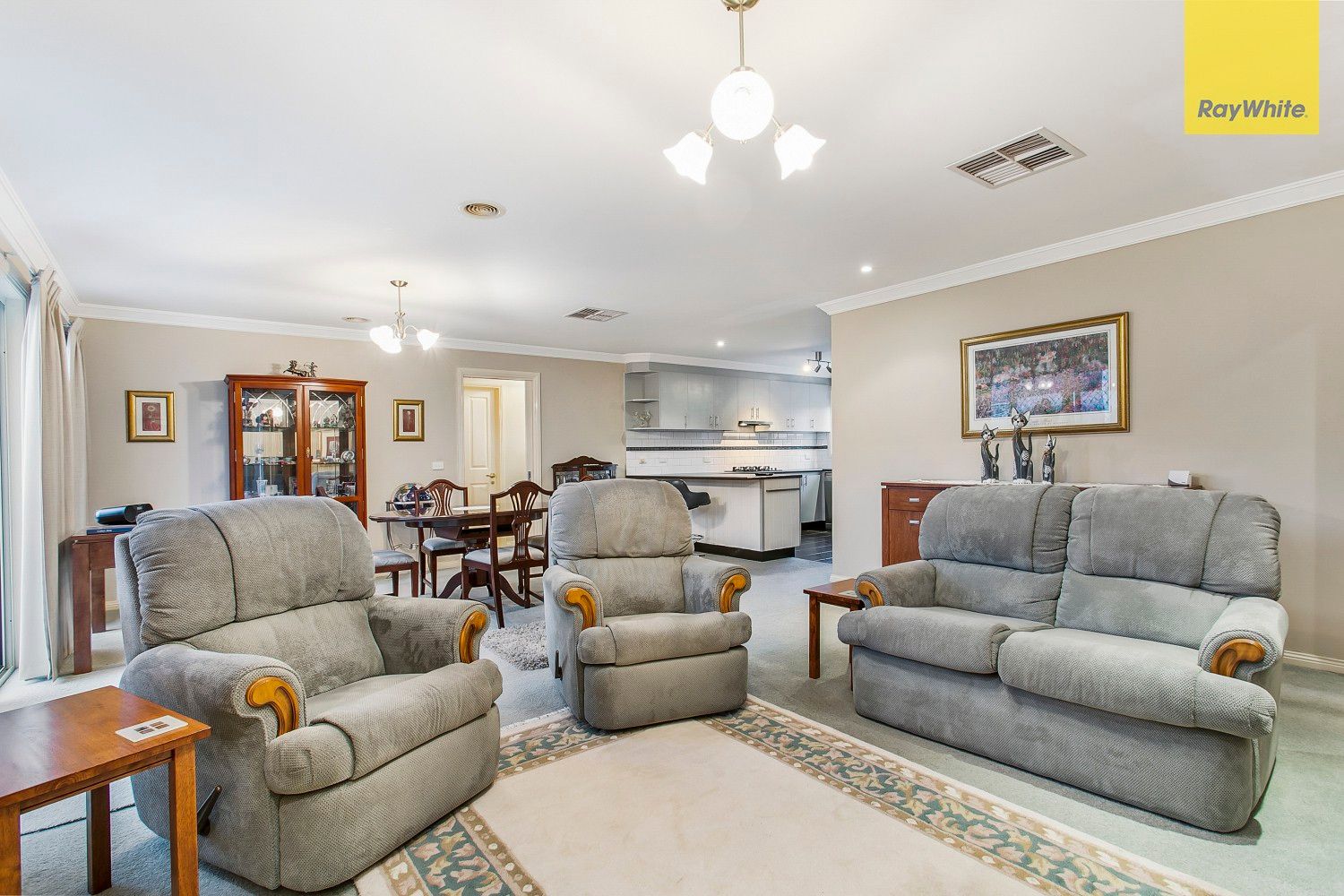 14 Newhaven Drive, Berwick, VIC 3806