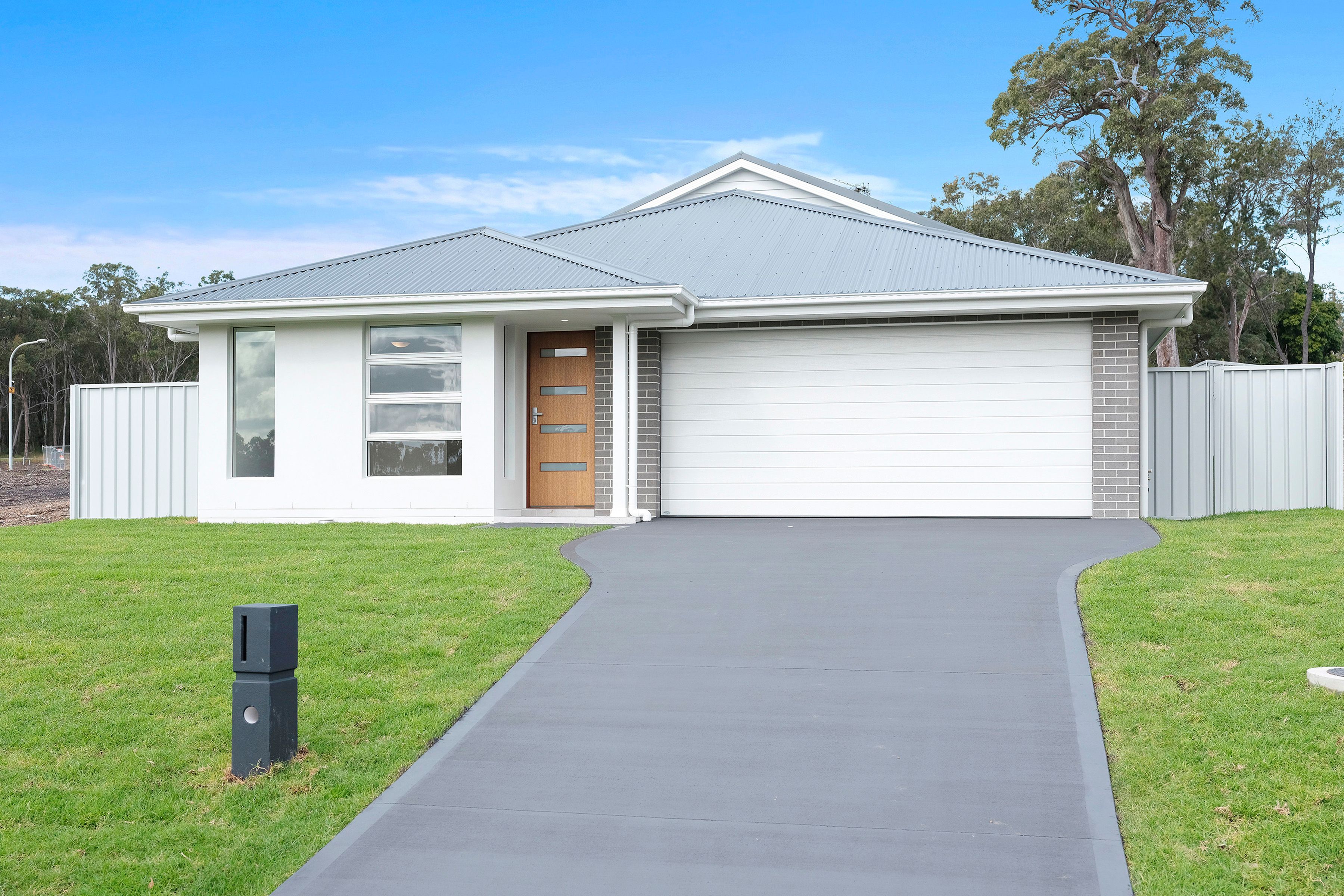 16 Peppermint Road, Morisset, NSW 2264