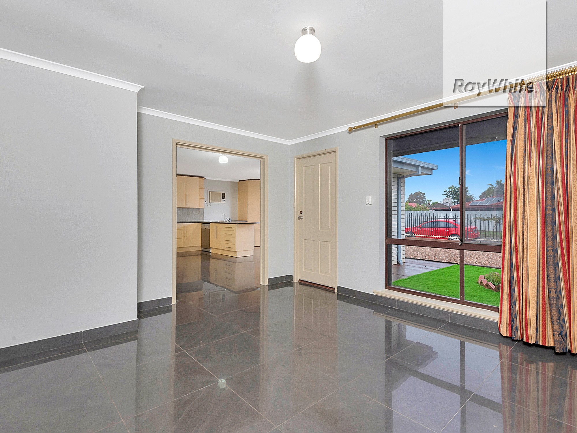 15 Linwood Crescent, Parafield Gardens, SA 5107