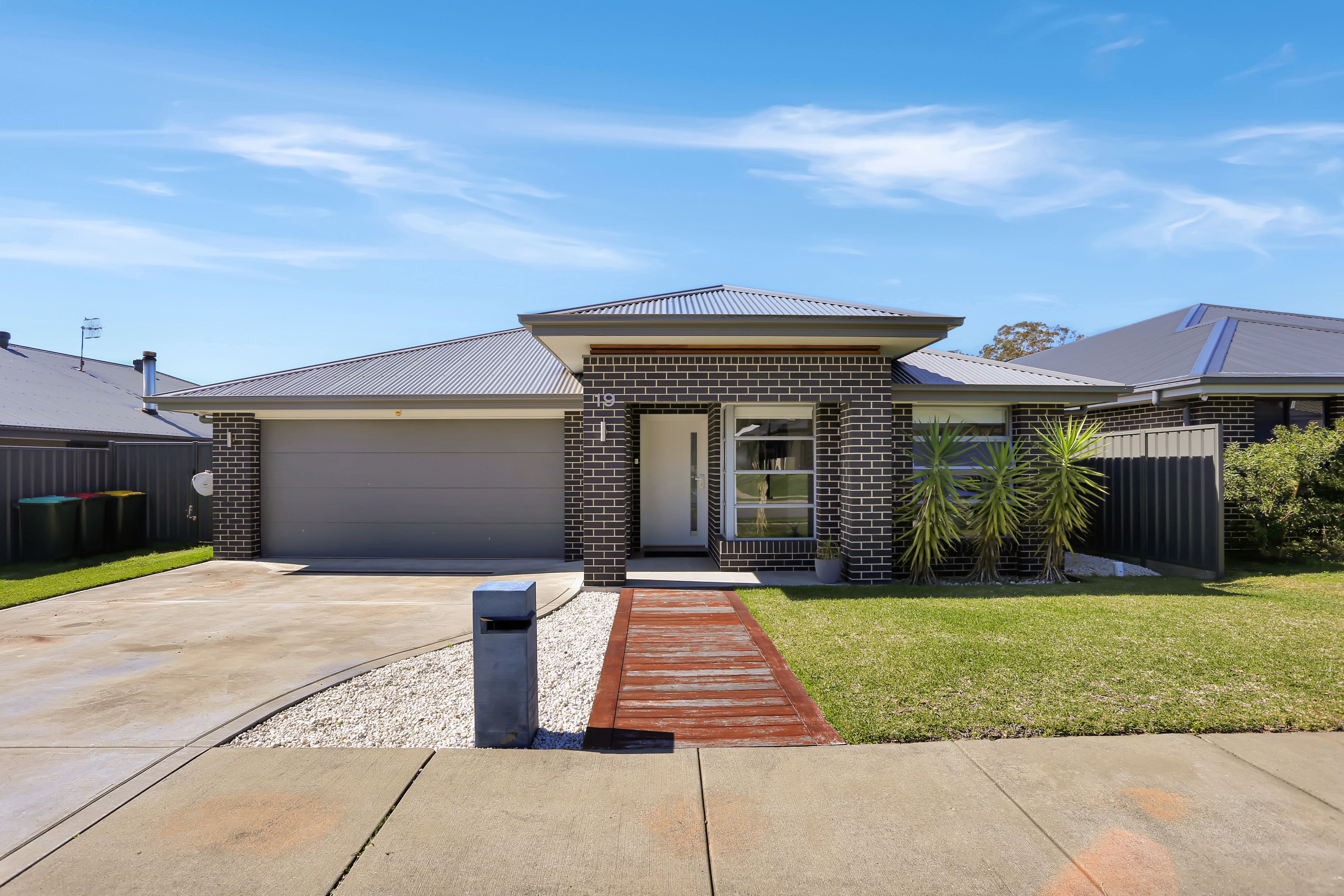 19 Sapling Road — photo 25 of 28