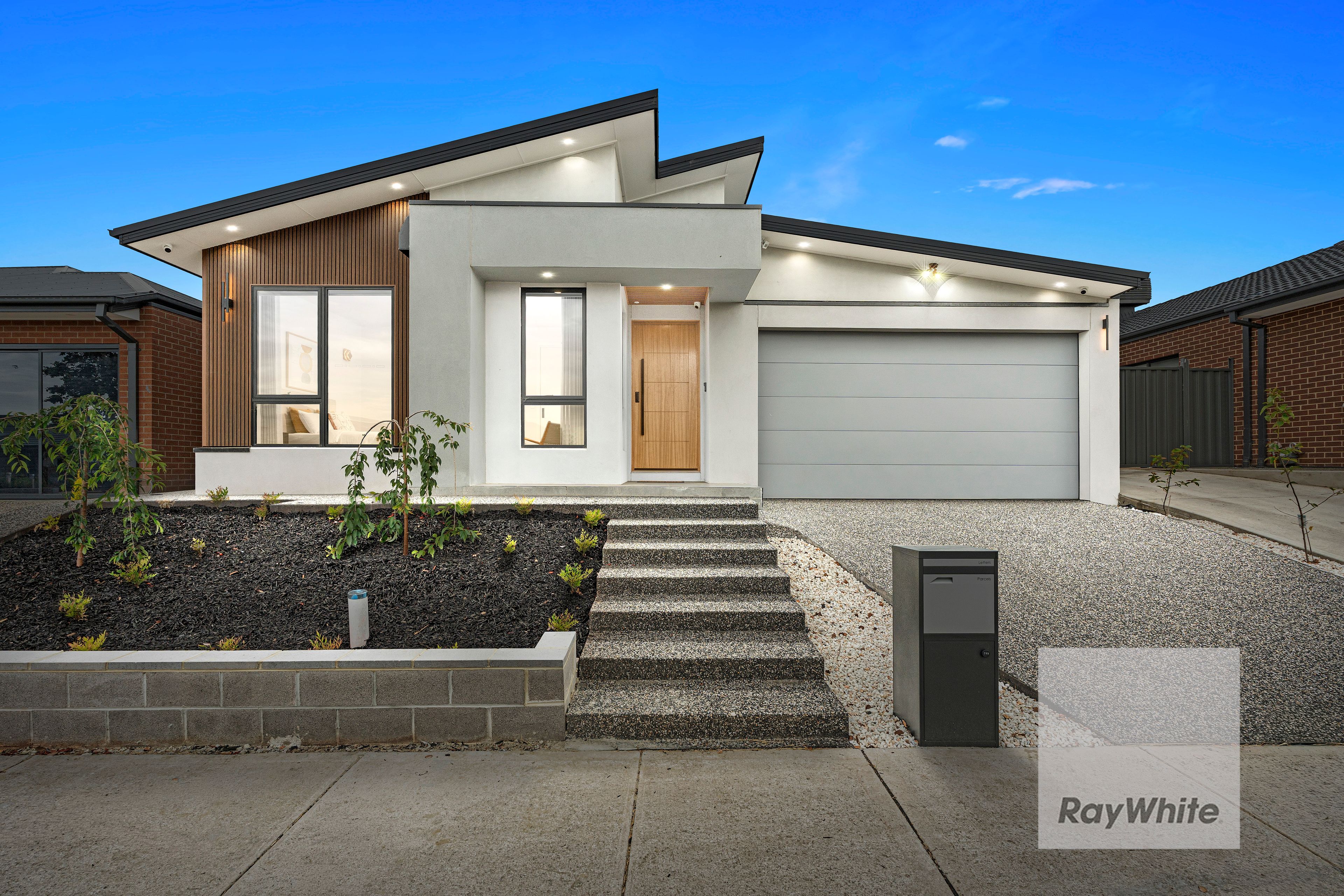 13 Catanzaro Crescent, Wollert, VIC 3750