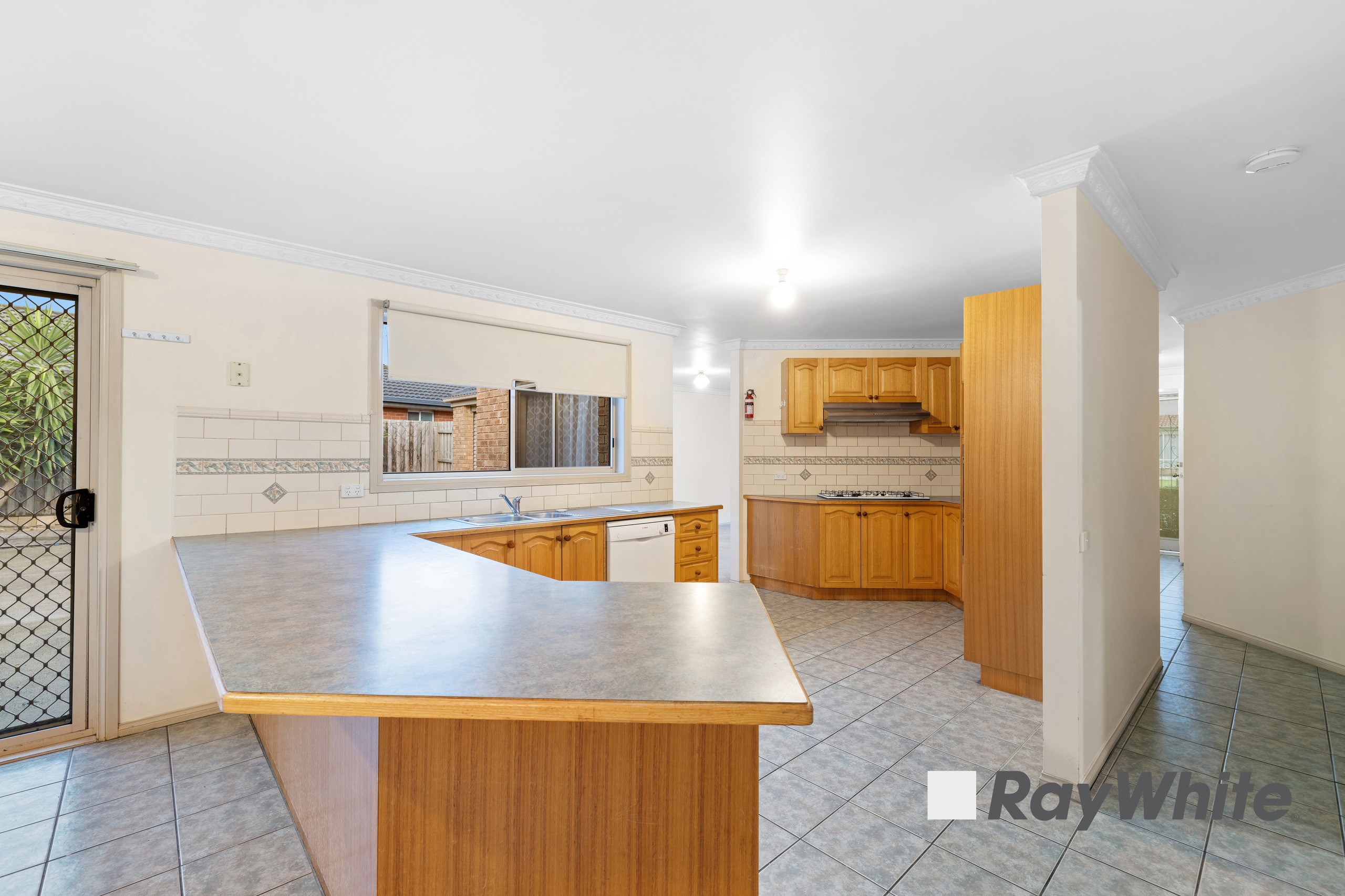 6 Highcliff Court, Narre Warren South, VIC 3805