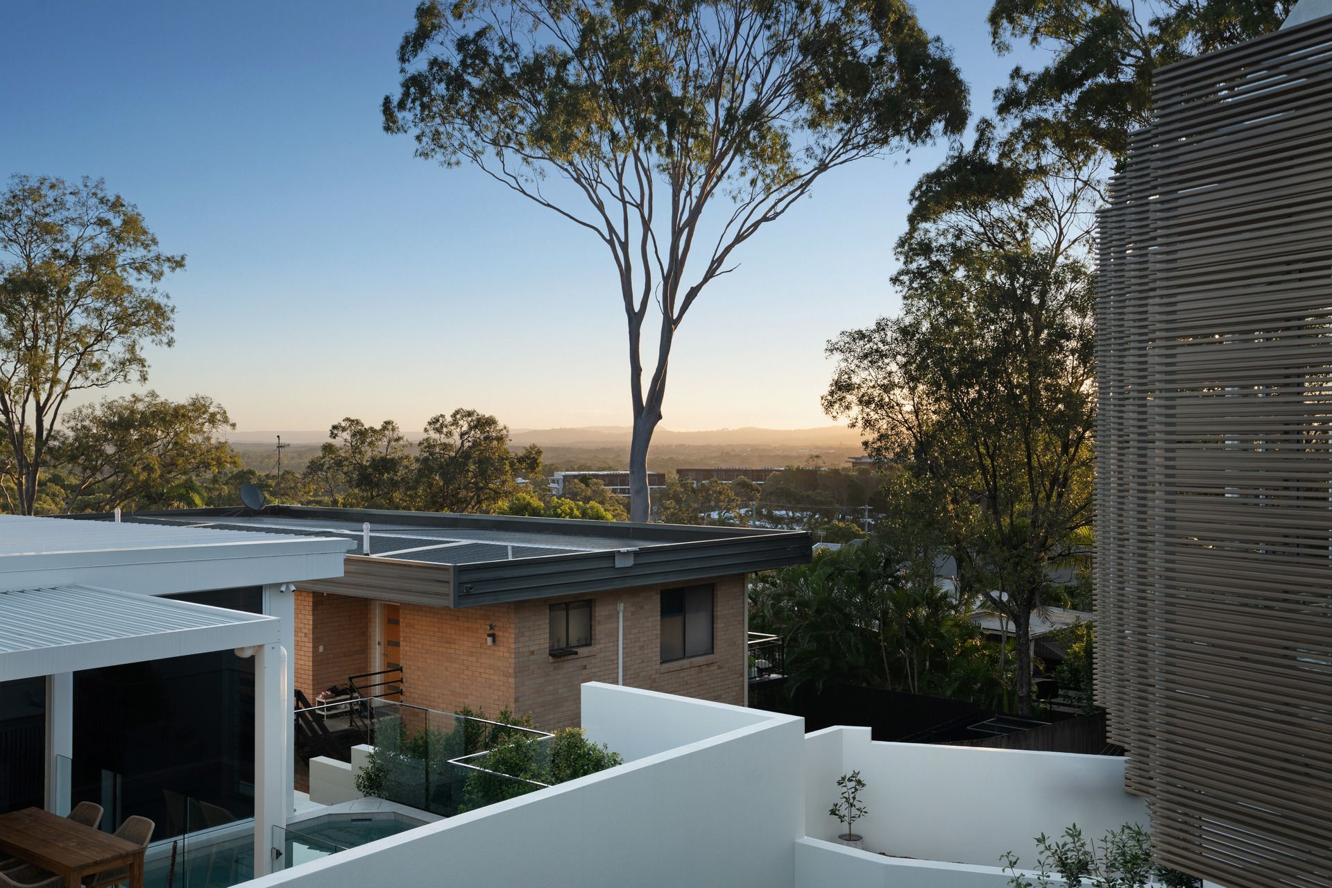 2/24 Katharina Street — photo 3 of 14
