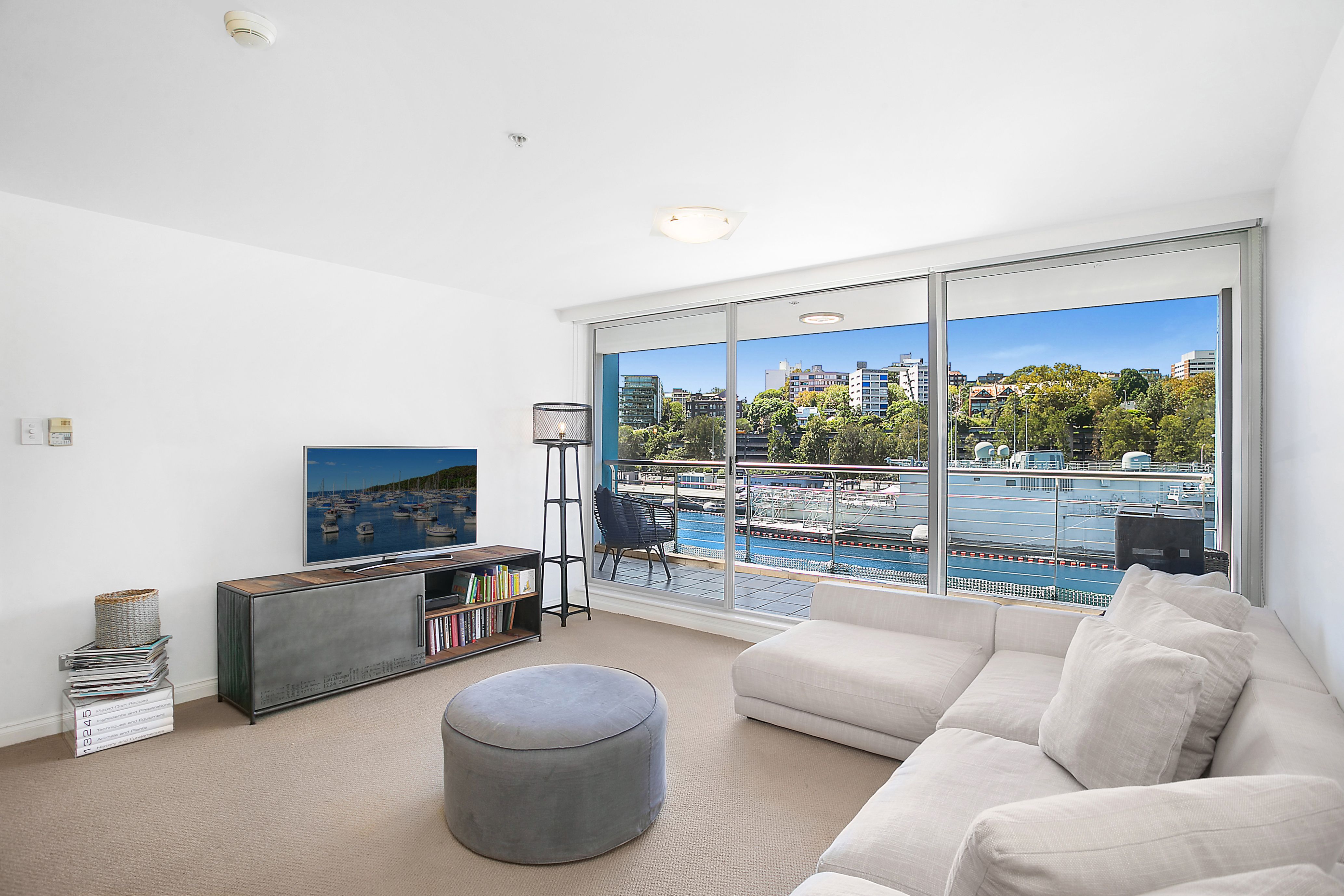 438/6 Cowper Wharf Road, Woolloomooloo, NSW 2011
