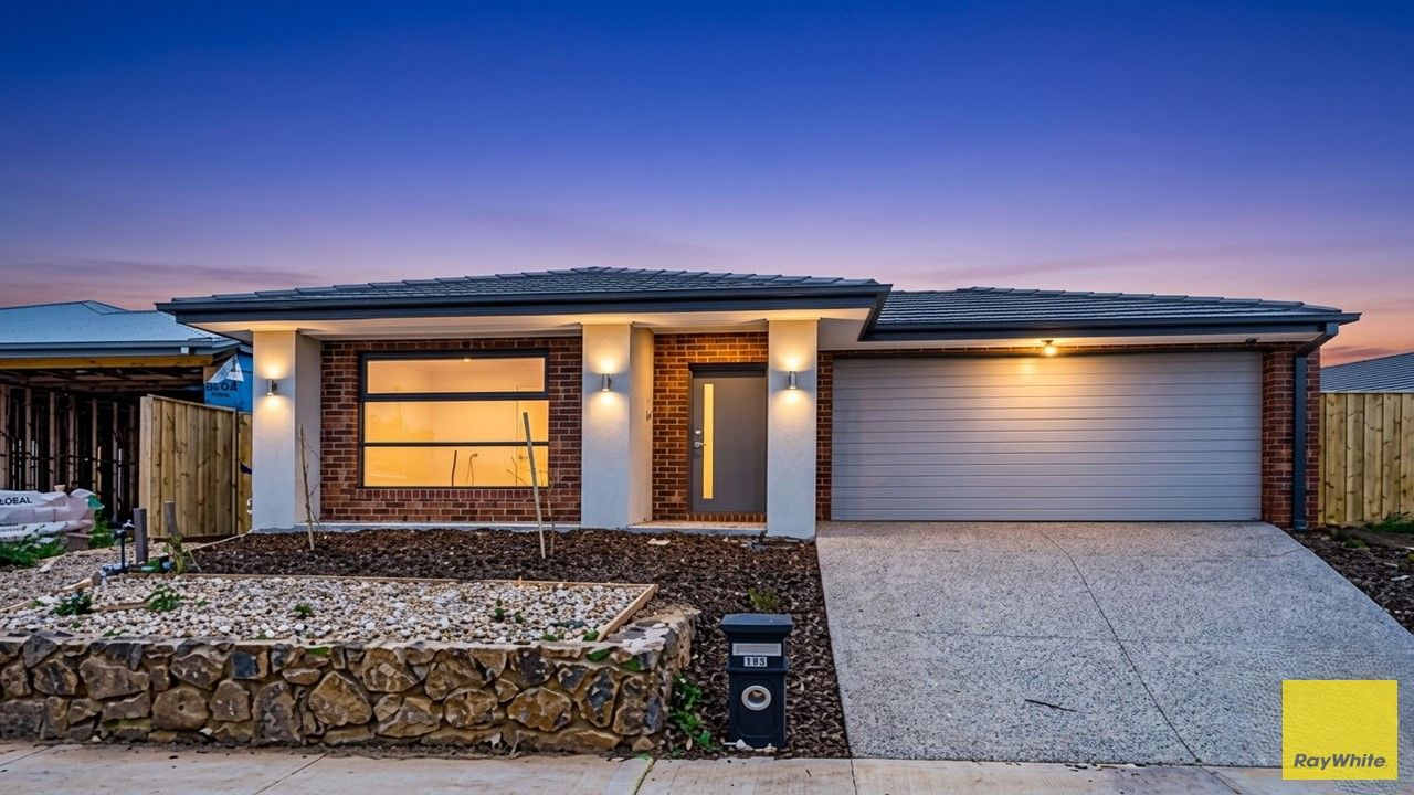 195 Maracana Avenue, MANOR LAKES, VIC 3024