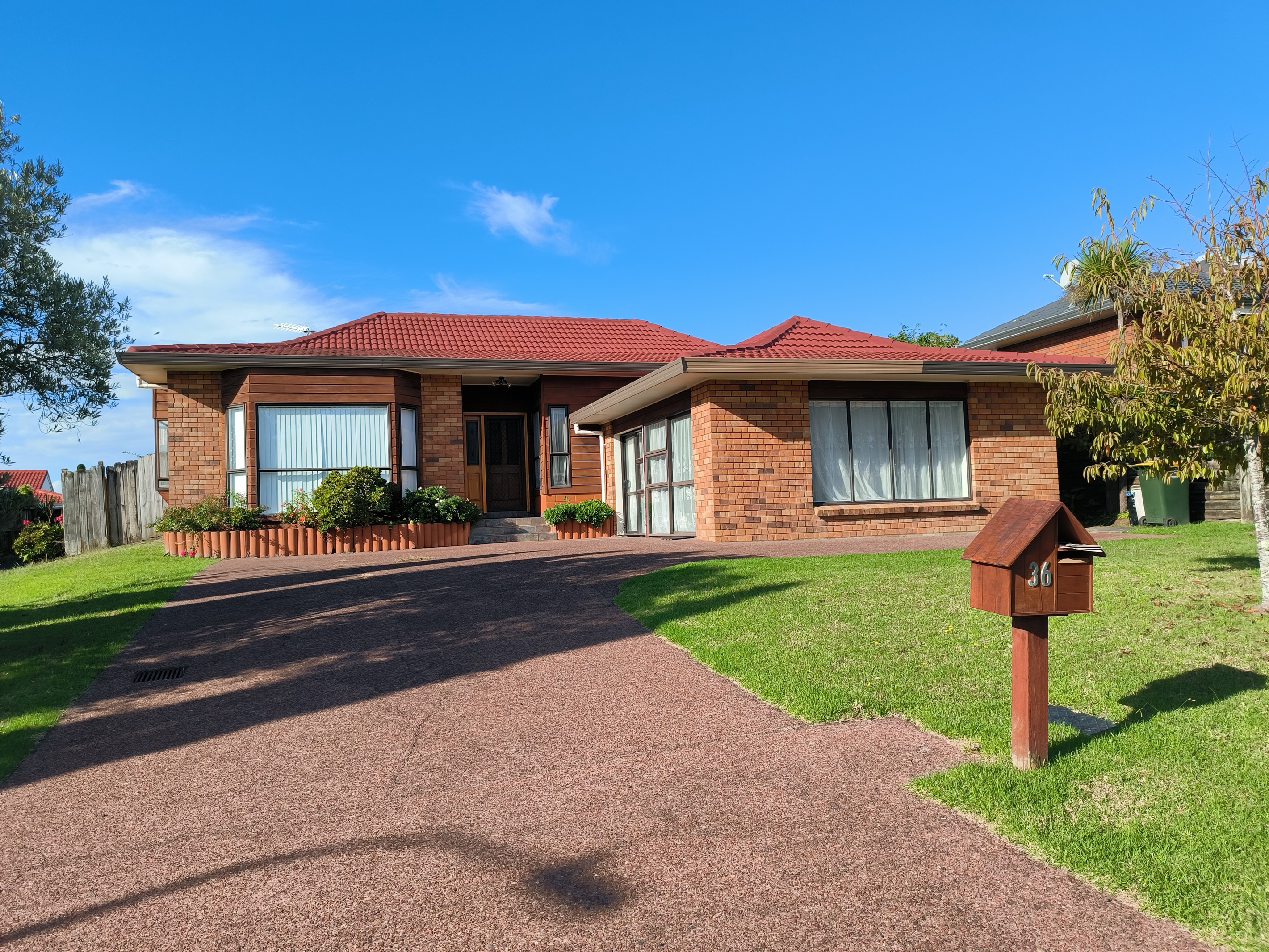 36 Simmental Crescent, Somerville, Manukau City