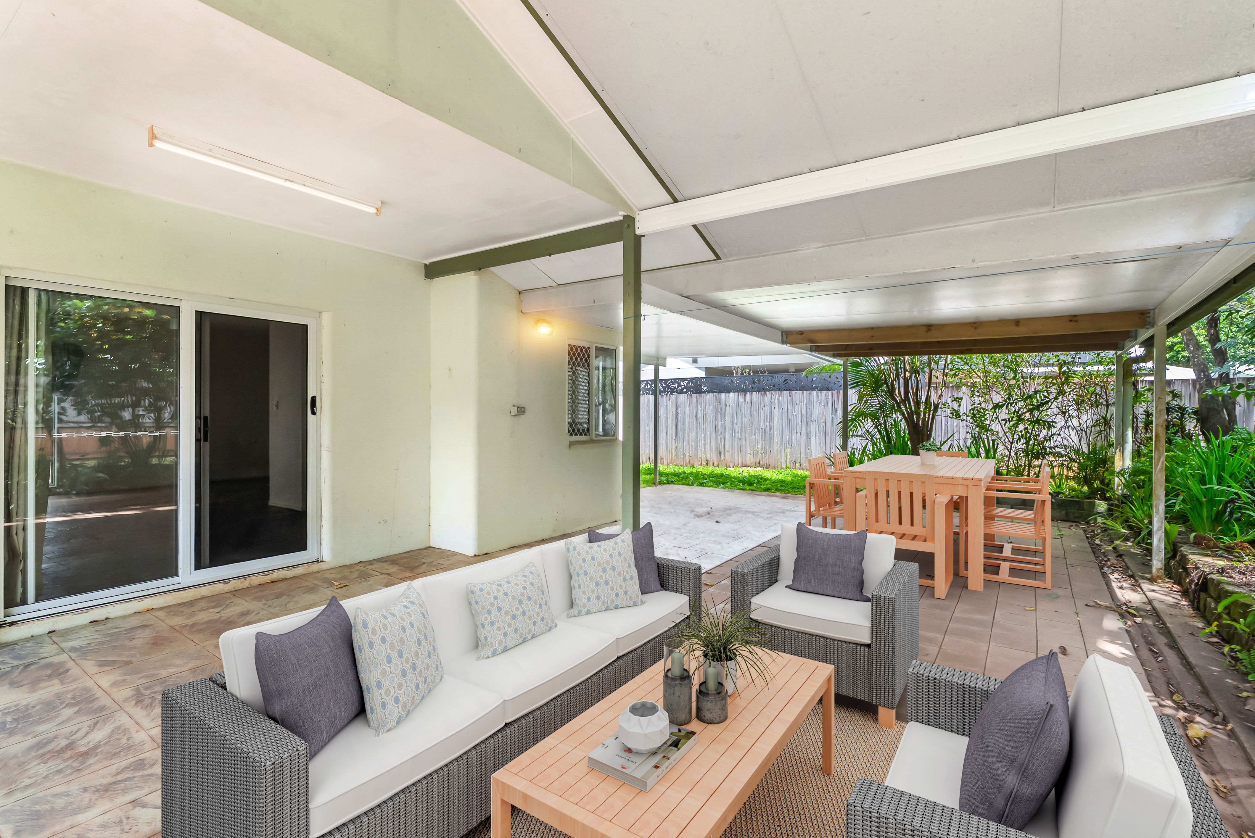 13 Compton Court — photo 16 of 18