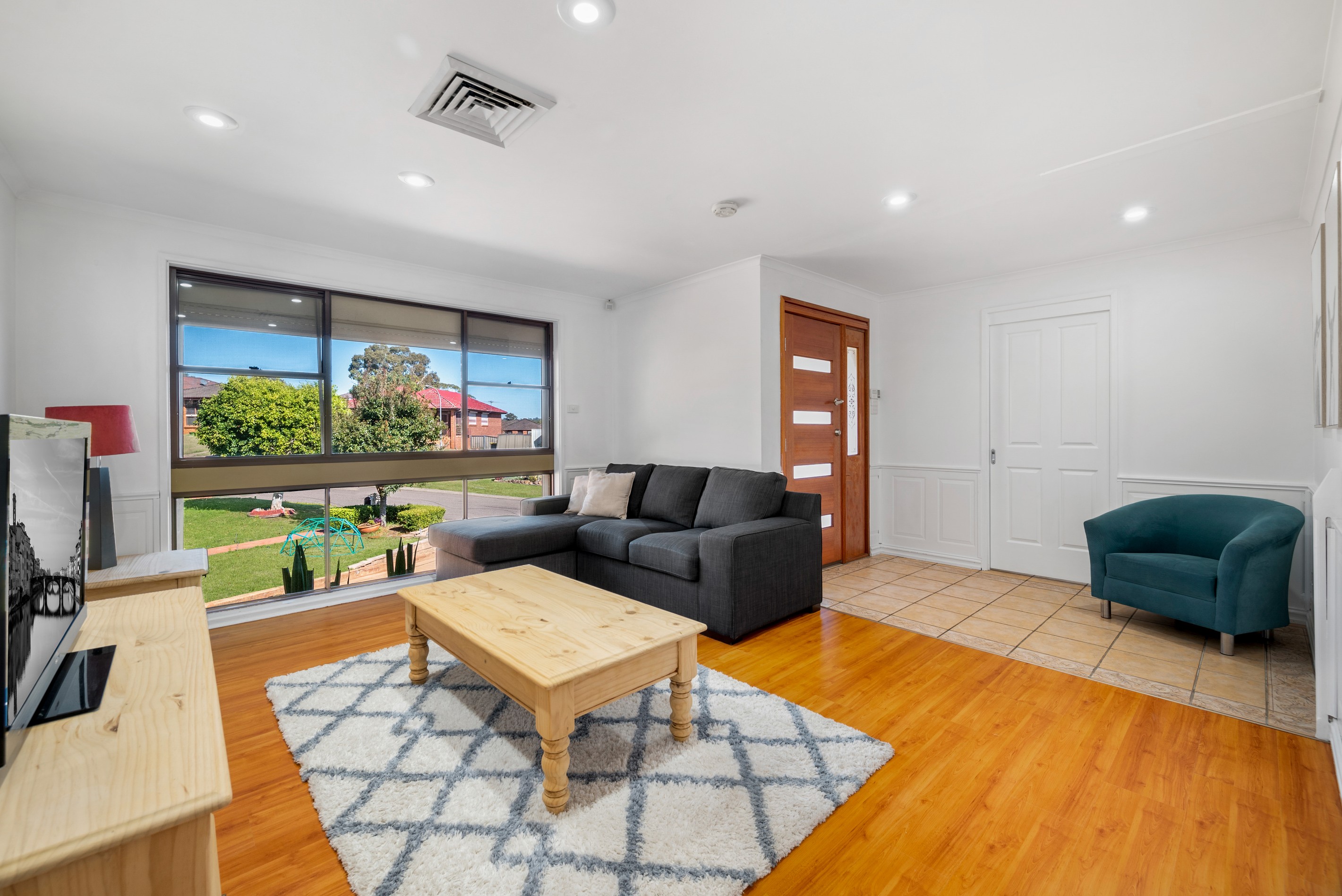25 Dunkeld Place, St Andrews, NSW 2566