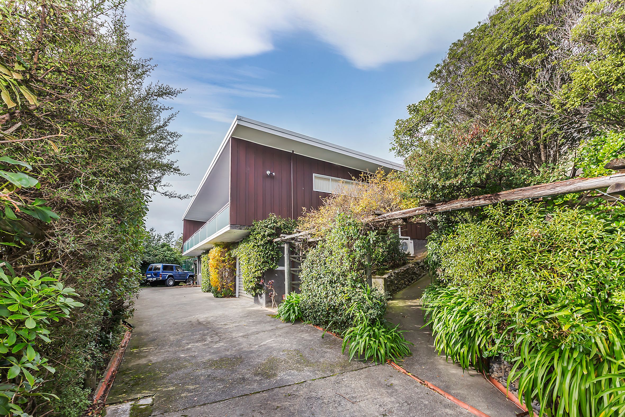 23 Southern Cross Crecent, Island Bay, Wellington City