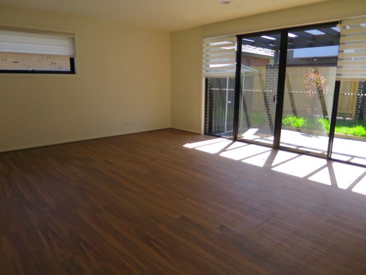 3/4 Windsor Avenue, Oakleigh South, VIC 3167