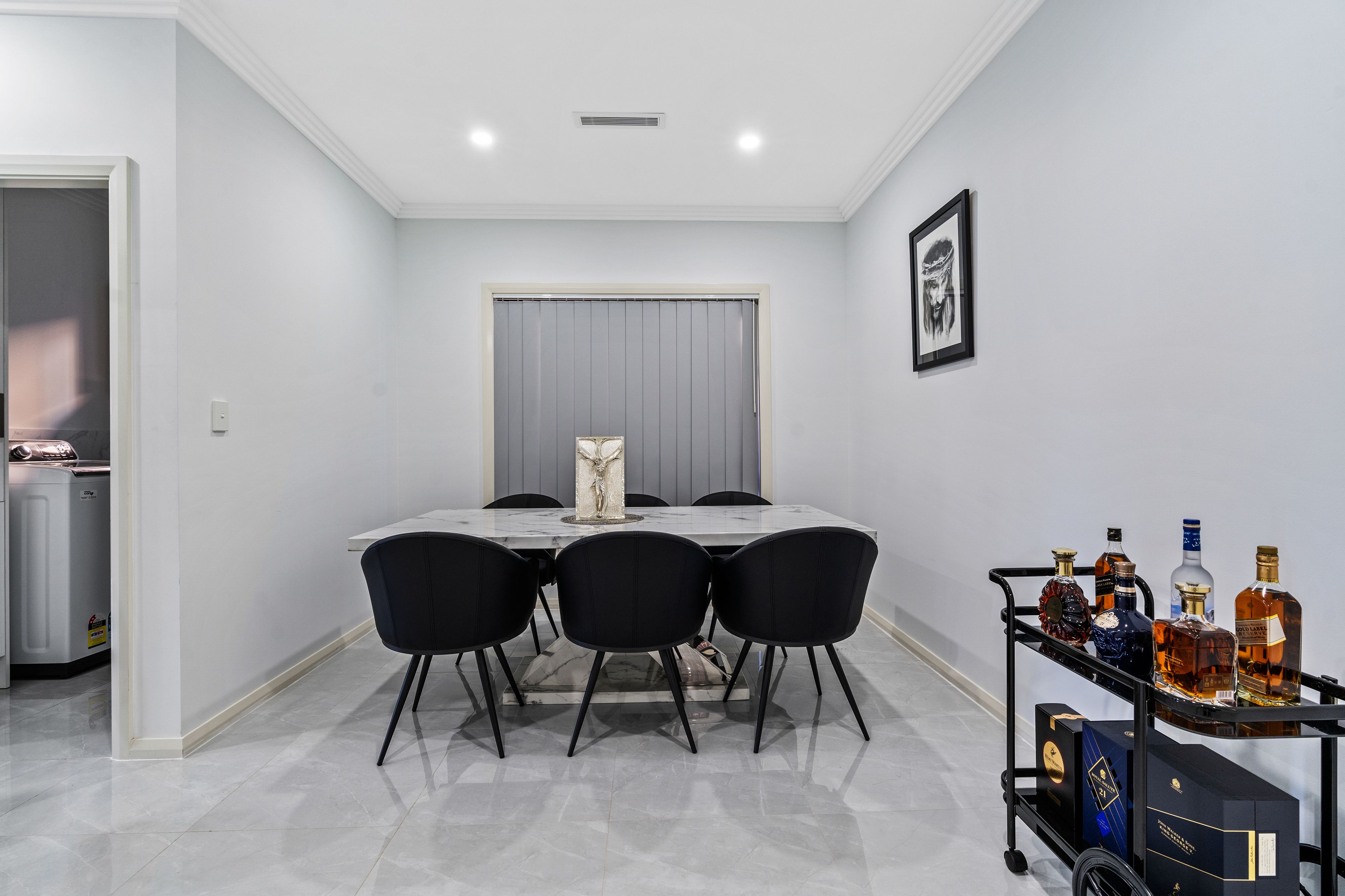5b Golden Wattle Avenue, Gregory Hills, NSW 2557