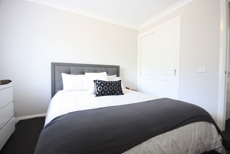 13 Corbett Close, Spring Farm, NSW 2570