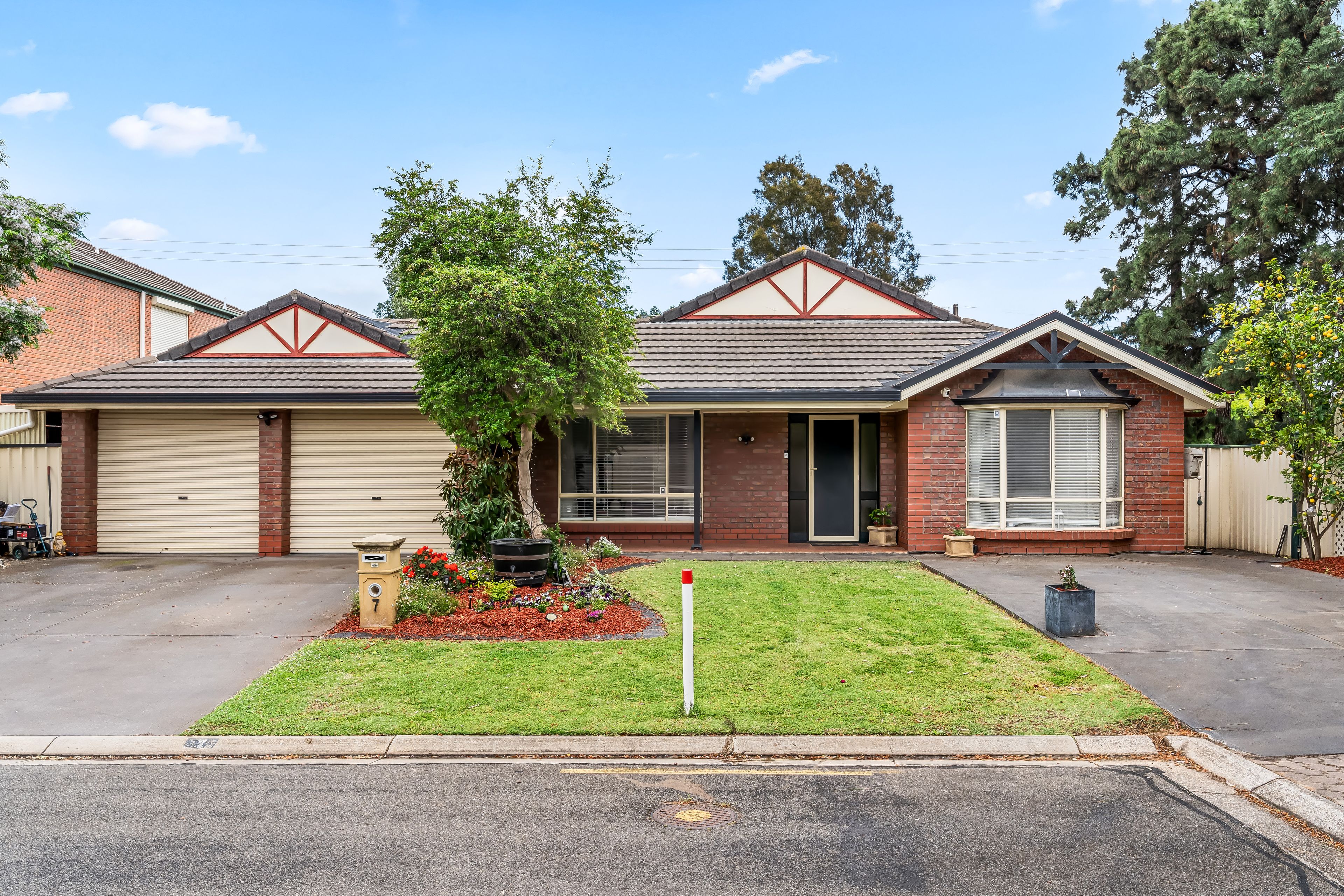 7 Minorca Court , Parafield Gardens SA 5107