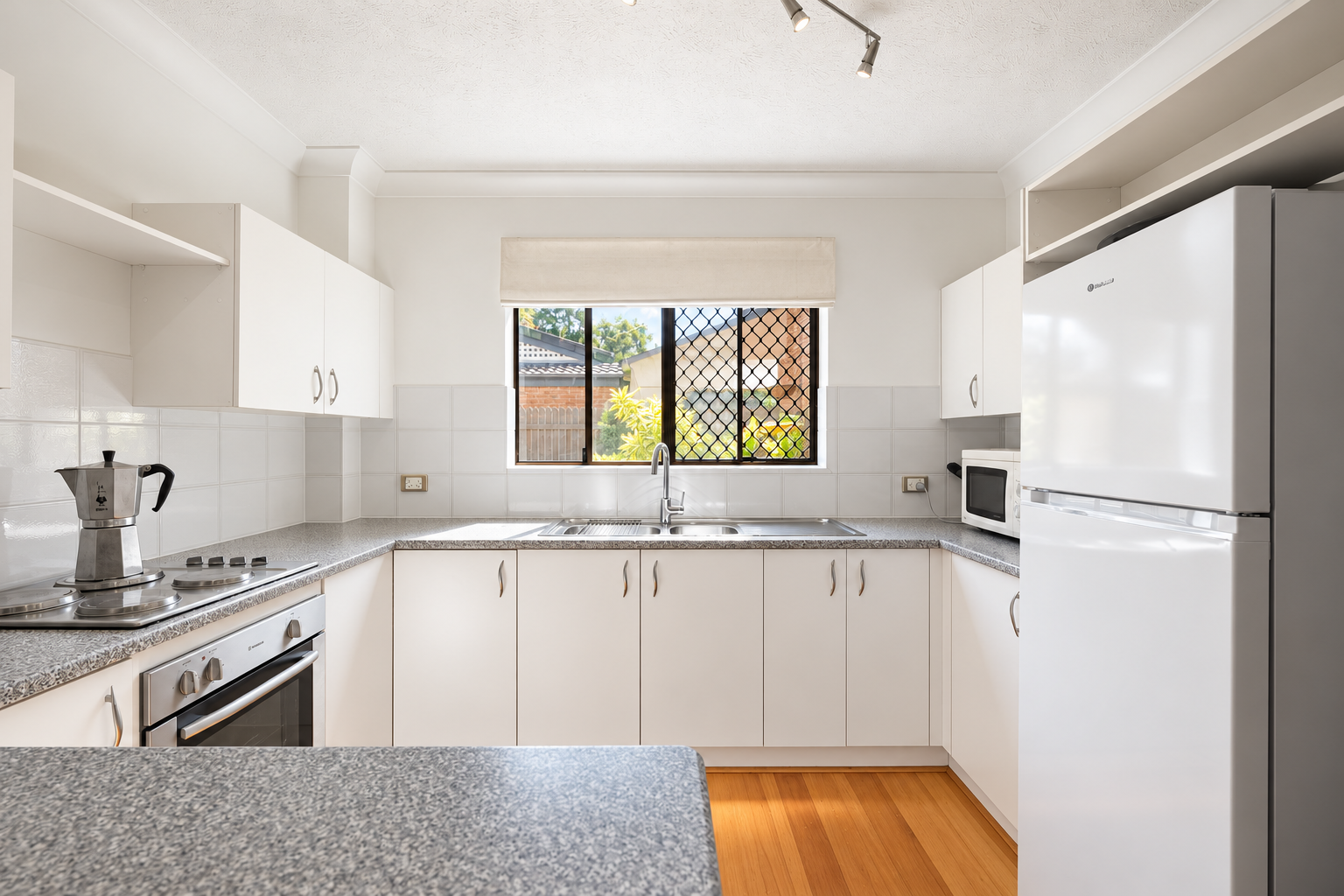 1/41 Buxton Street — photo 5 of 12