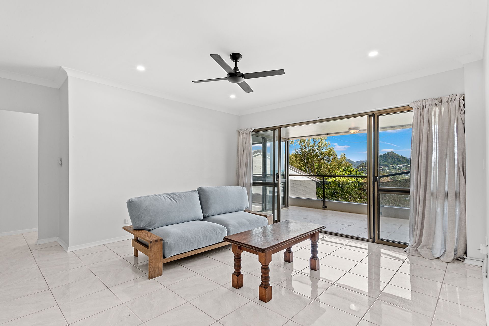 117/2 Eshelby Drive, Cannonvale, QLD 4802