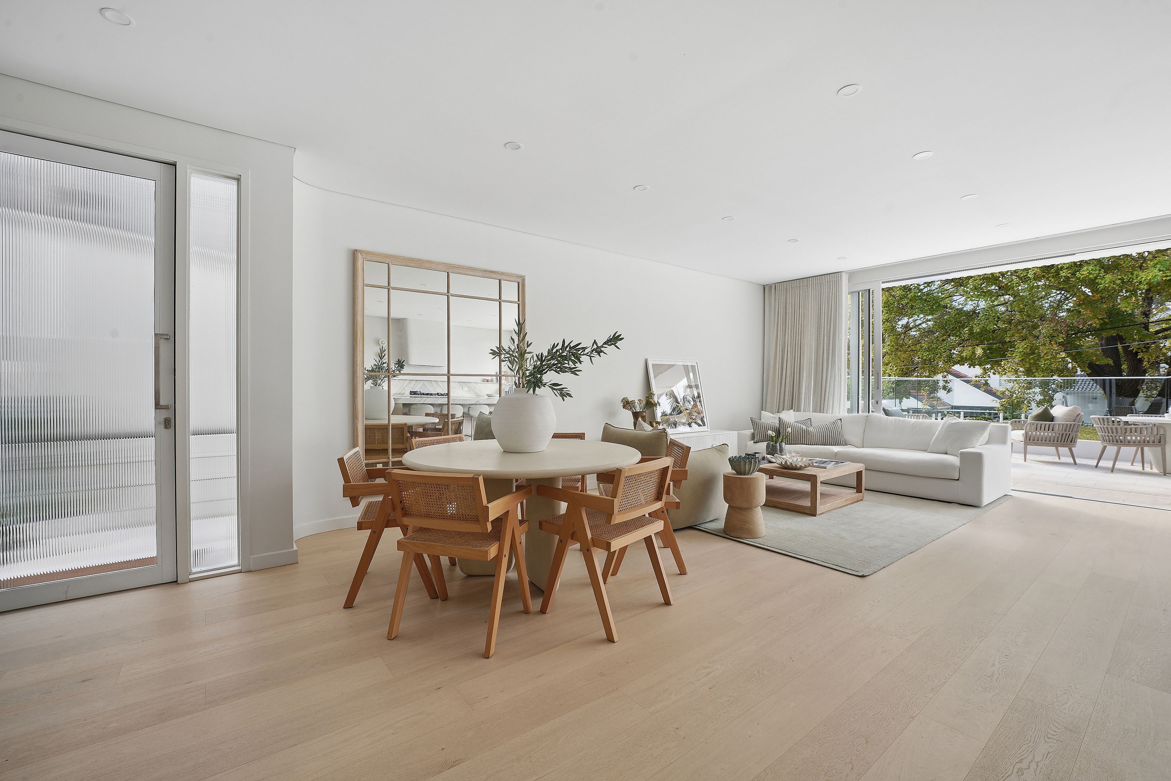 10 Shaw Street — photo 4 of 15