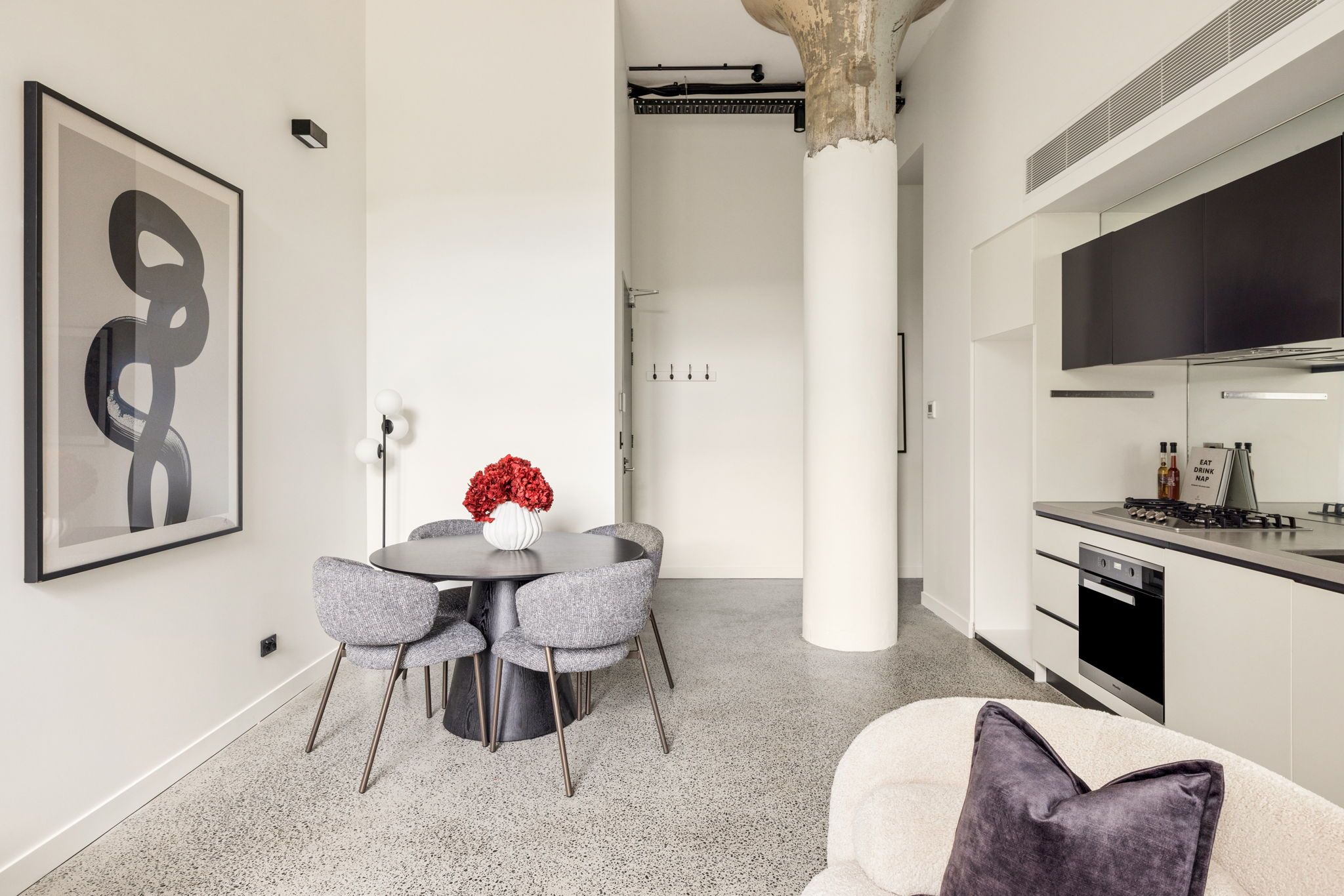 59/8 Crewe Place — photo 4 of 19