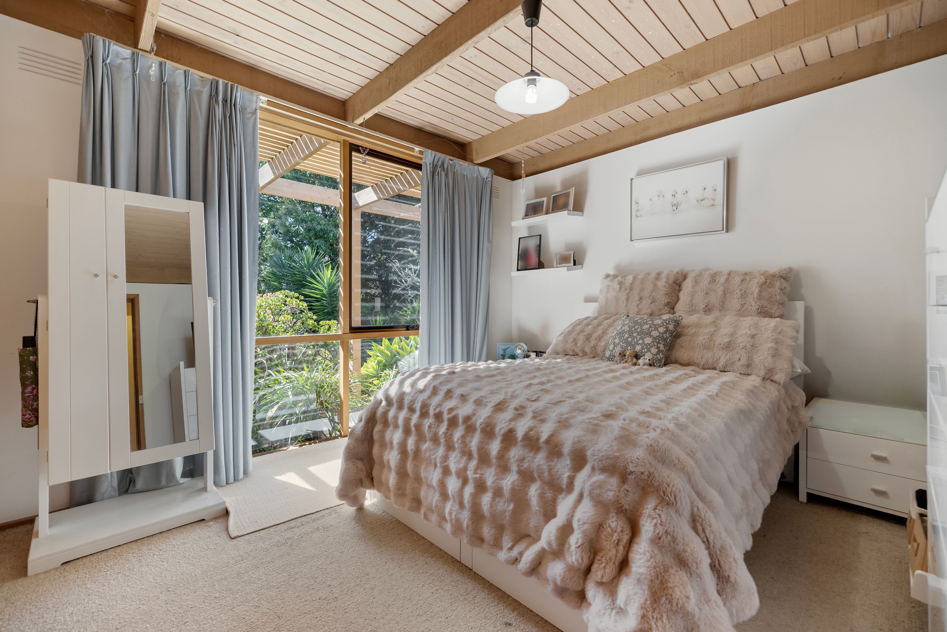 3 Cherbourg Court — photo 8 of 13