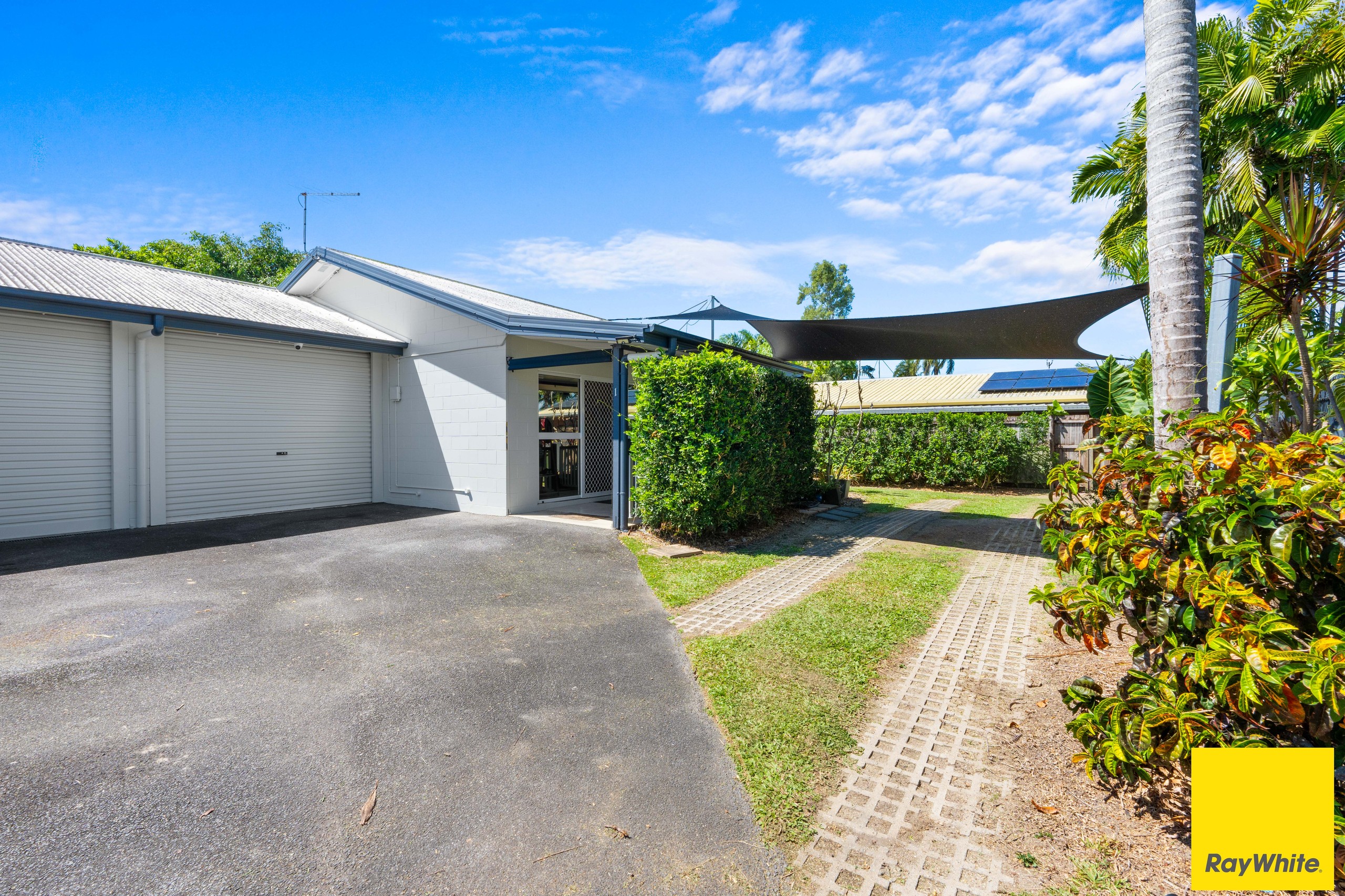 1/3-4 Holden Close, Whitfield, QLD 4870