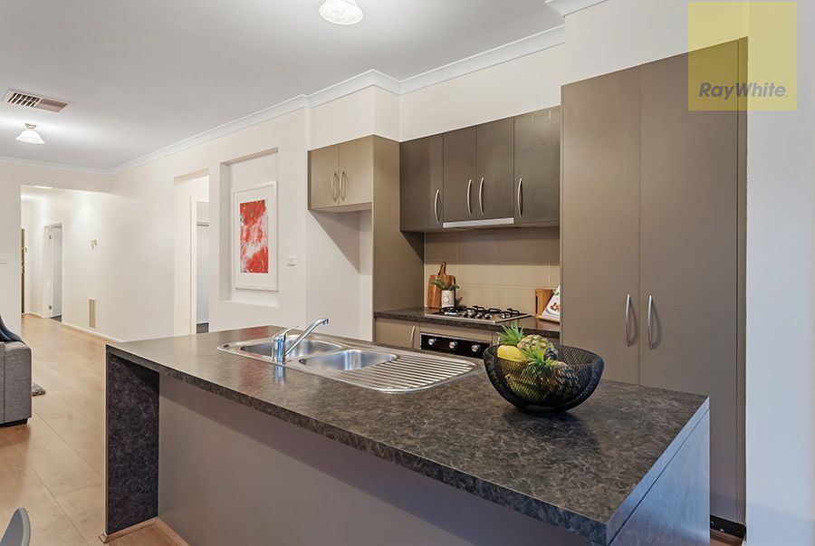 3 Willandra Avenue, Craigieburn, VIC 3064